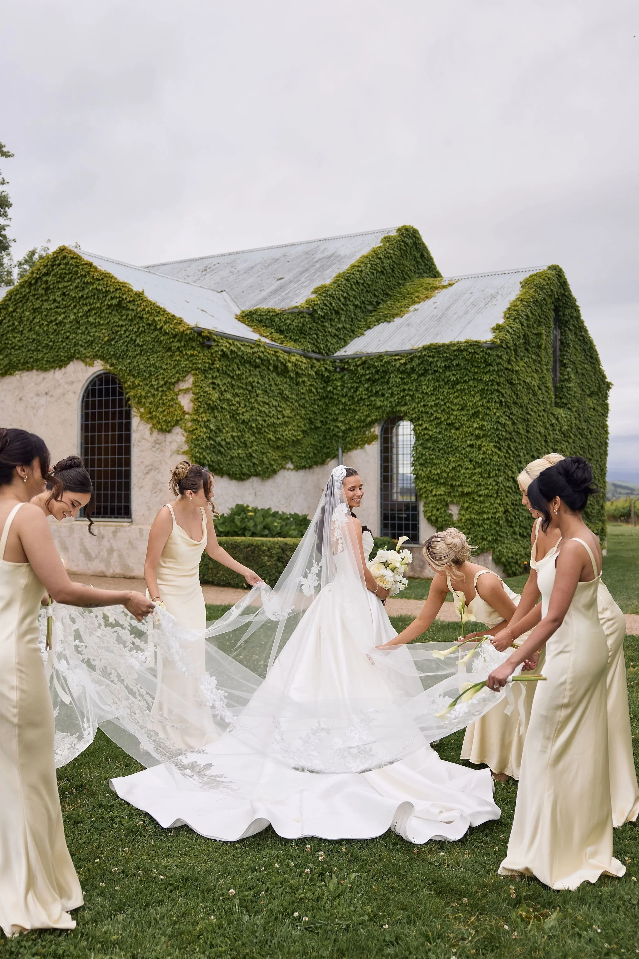 18GabrielleandJames_LostInLovePhotography_wedding_0021.jpg