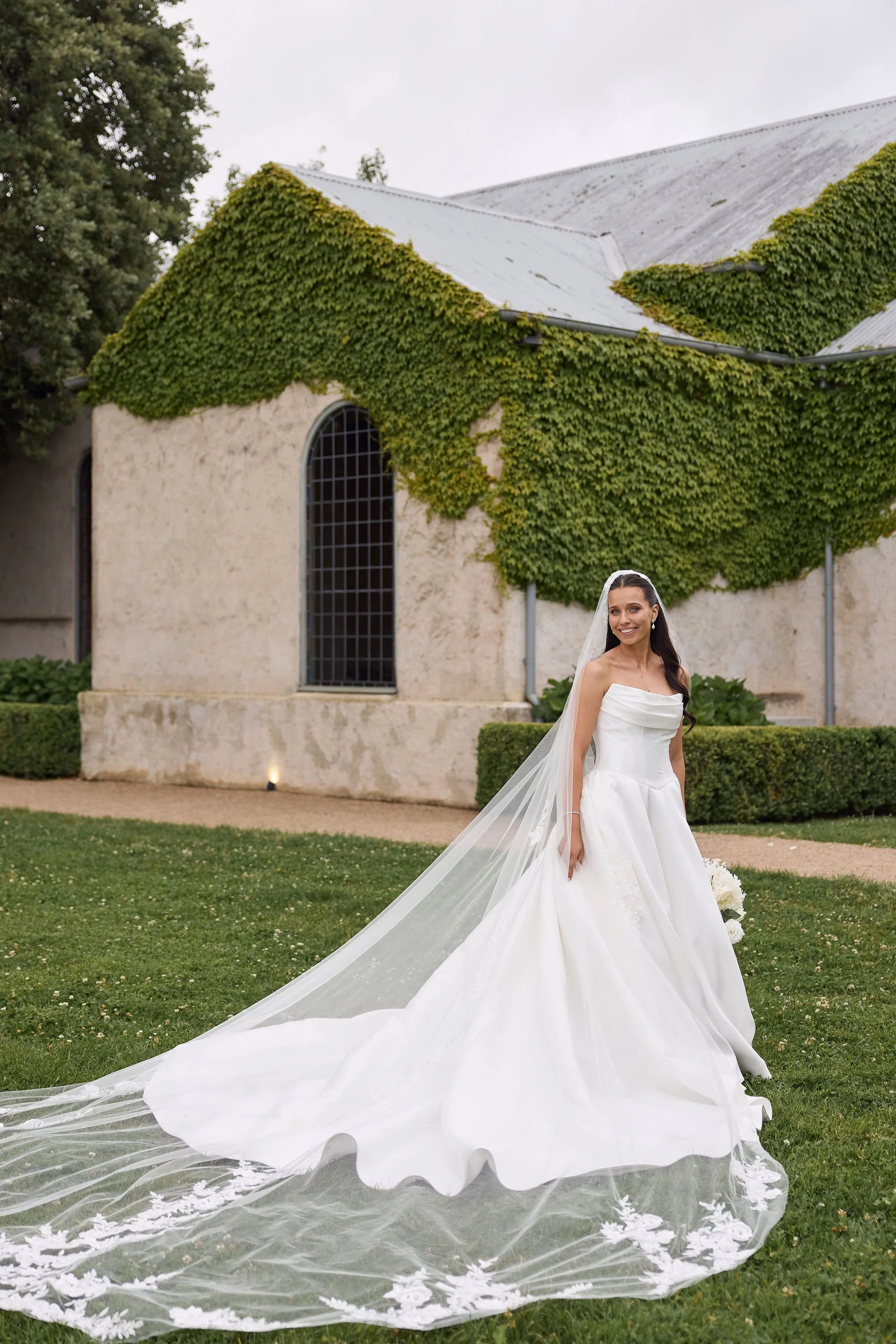 20GabrielleandJames_LostInLovePhotography_wedding_0023.jpg