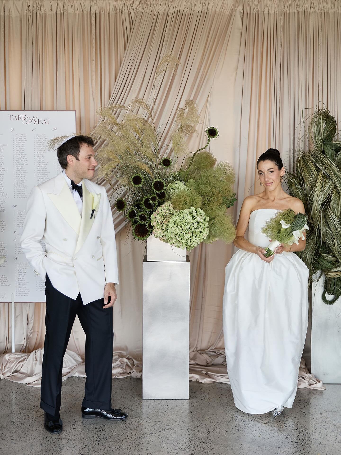 Lauren + Mikey&rsquo;s day was absolutely, completely filled to the brim with all the love and joy 🫶🏼

Wedding Planner | @dreambigeventsbyjen
Wedding Photographer | @lostinlove_photography
Wedding Videographer | @c2films 
Wedding Dress | @van.der.k