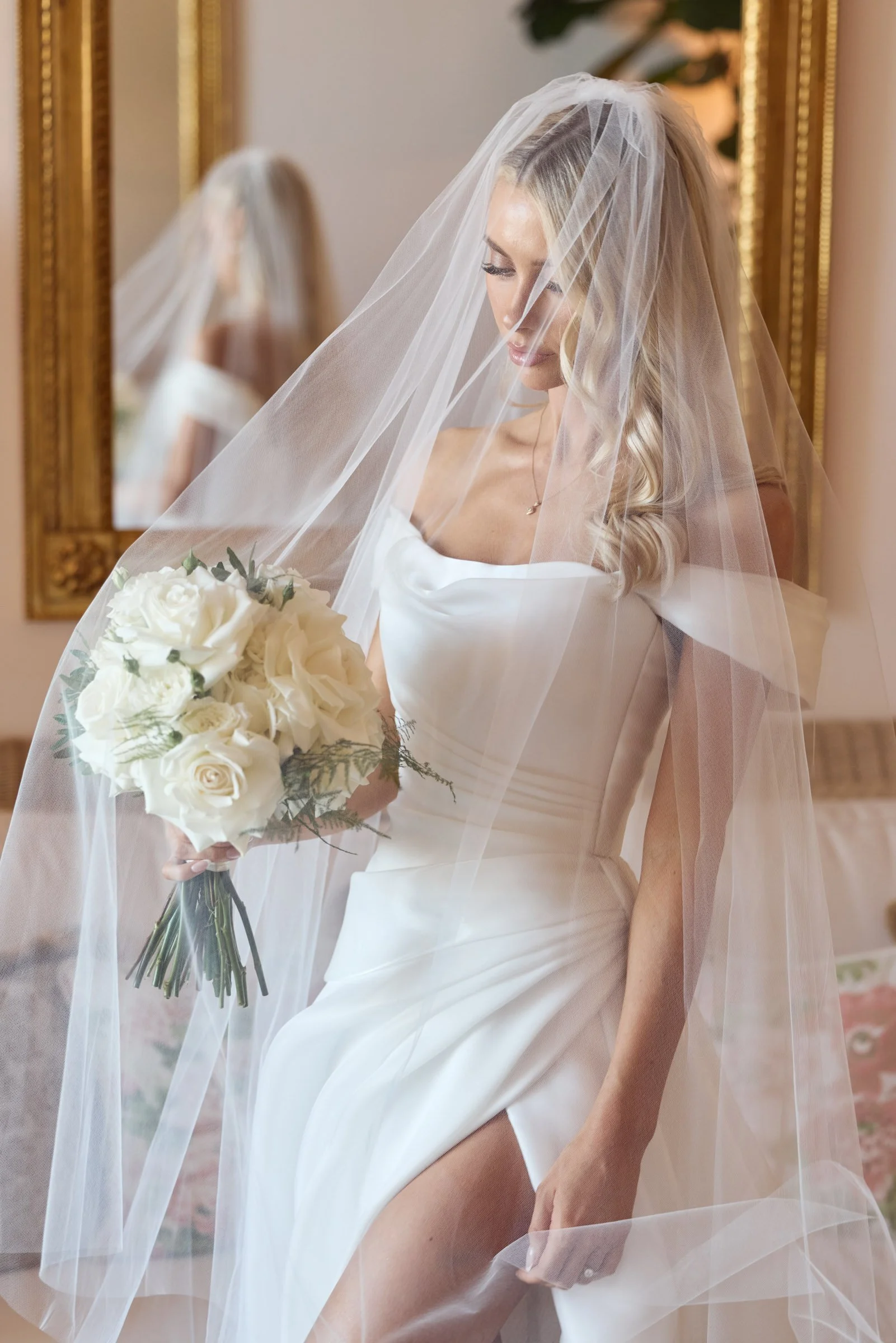 web_019AshandAsh_BelmondCaruso_LostInLovePhotography_wedding_0414.jpg