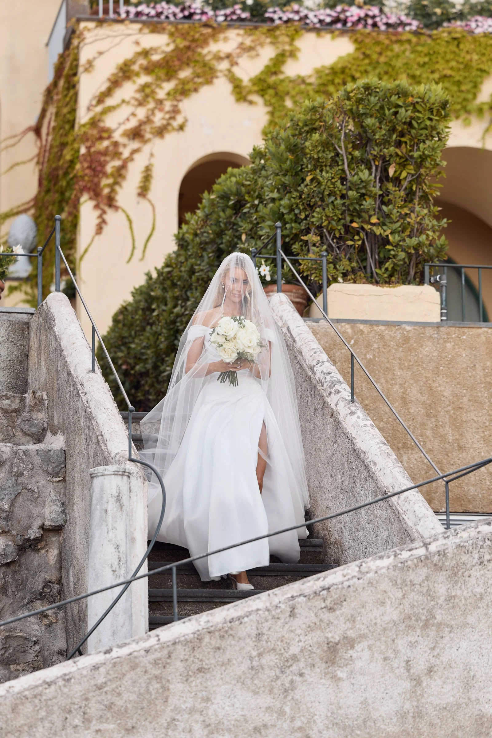 web_021AshandAsh_BelmondCaruso_LostInLovePhotography_wedding_0479.jpg