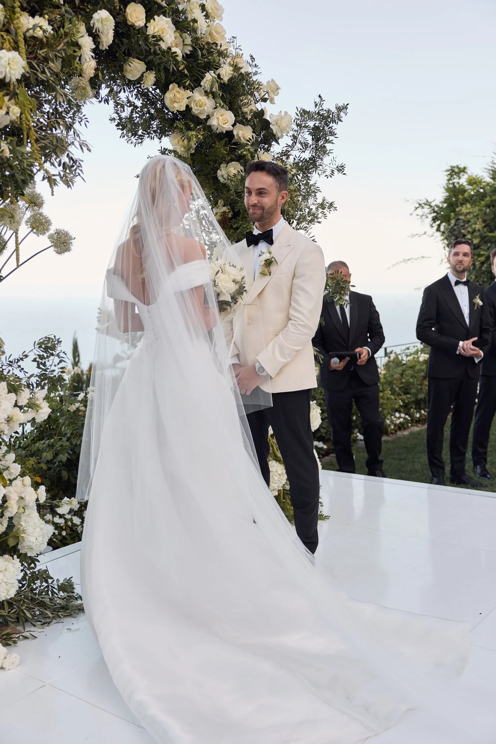 web_023AshandAsh_BelmondCaruso_LostInLovePhotography_wedding_0489.jpg