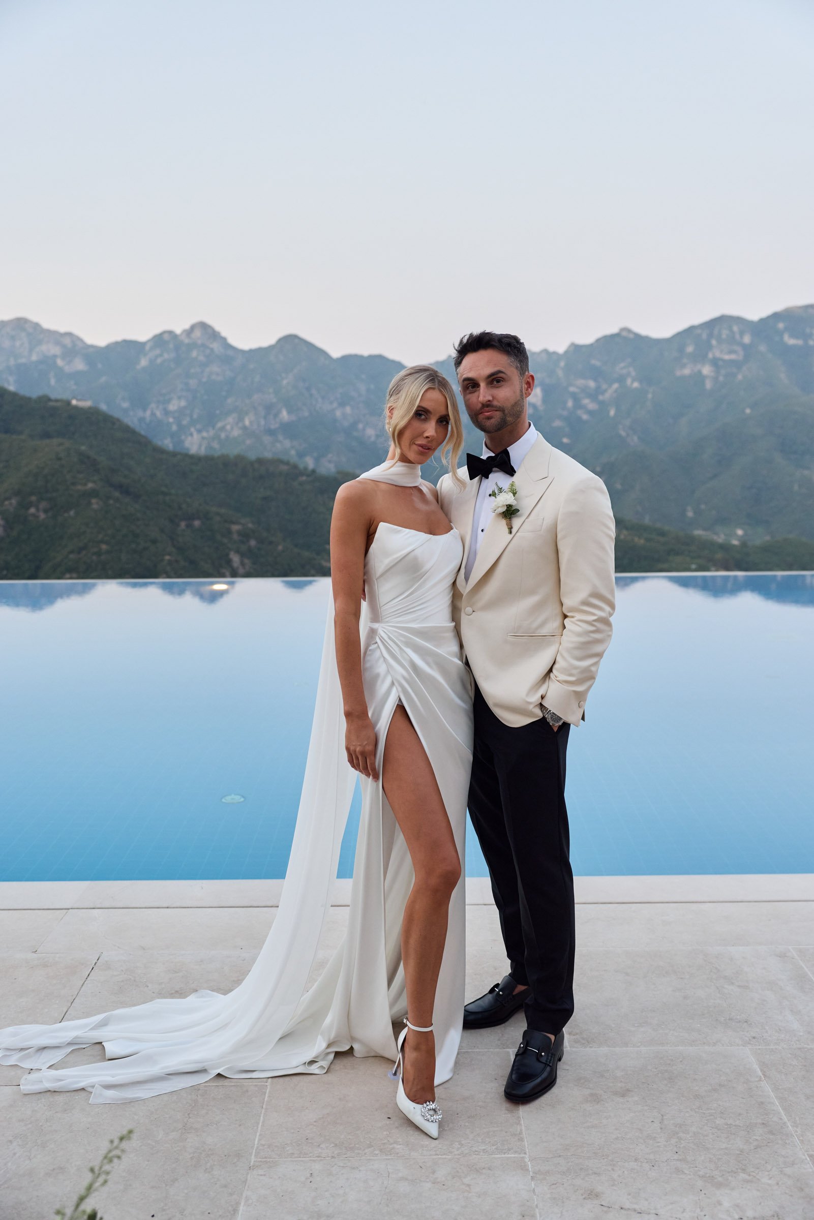 web_056AshandAsh_BelmondCaruso_LostInLovePhotography_wedding_0960.jpg