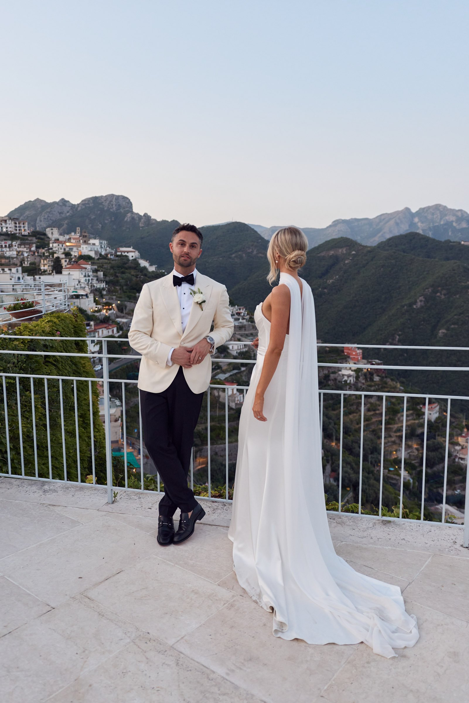 web_062AshandAsh_BelmondCaruso_LostInLovePhotography_wedding_0987.jpg