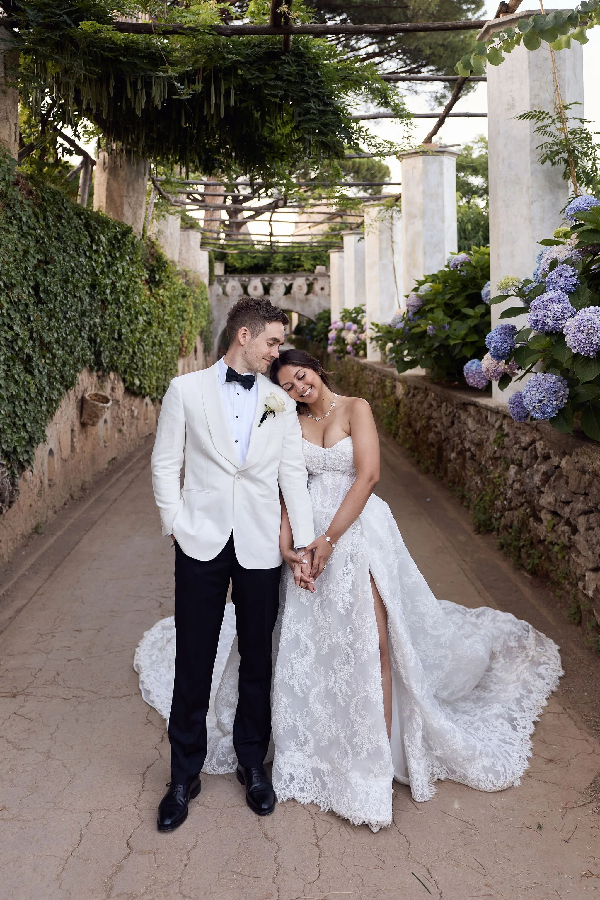1-KirstyandSam_VillaCimbrone_LostInLovePhotography_wedding_0944_Edit.jpg