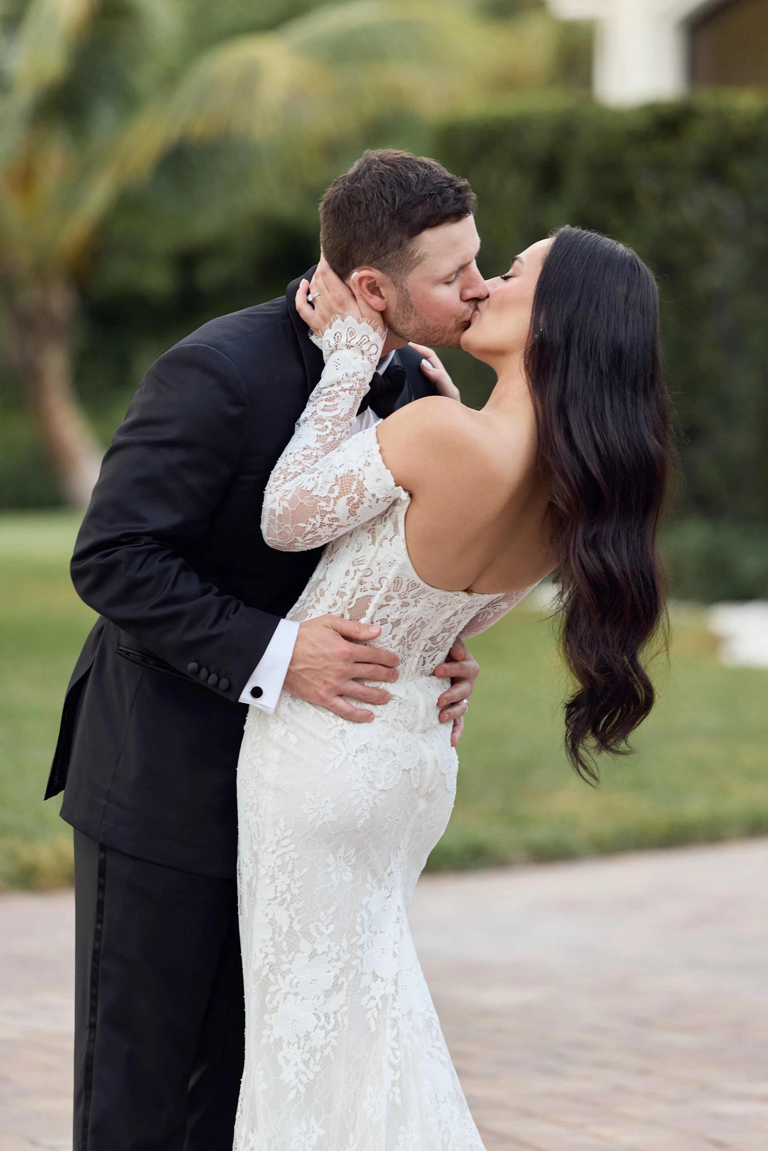 HR_SummerandChase_LostinLovePhotography_LaCasaToscana_wedding_743.jpg