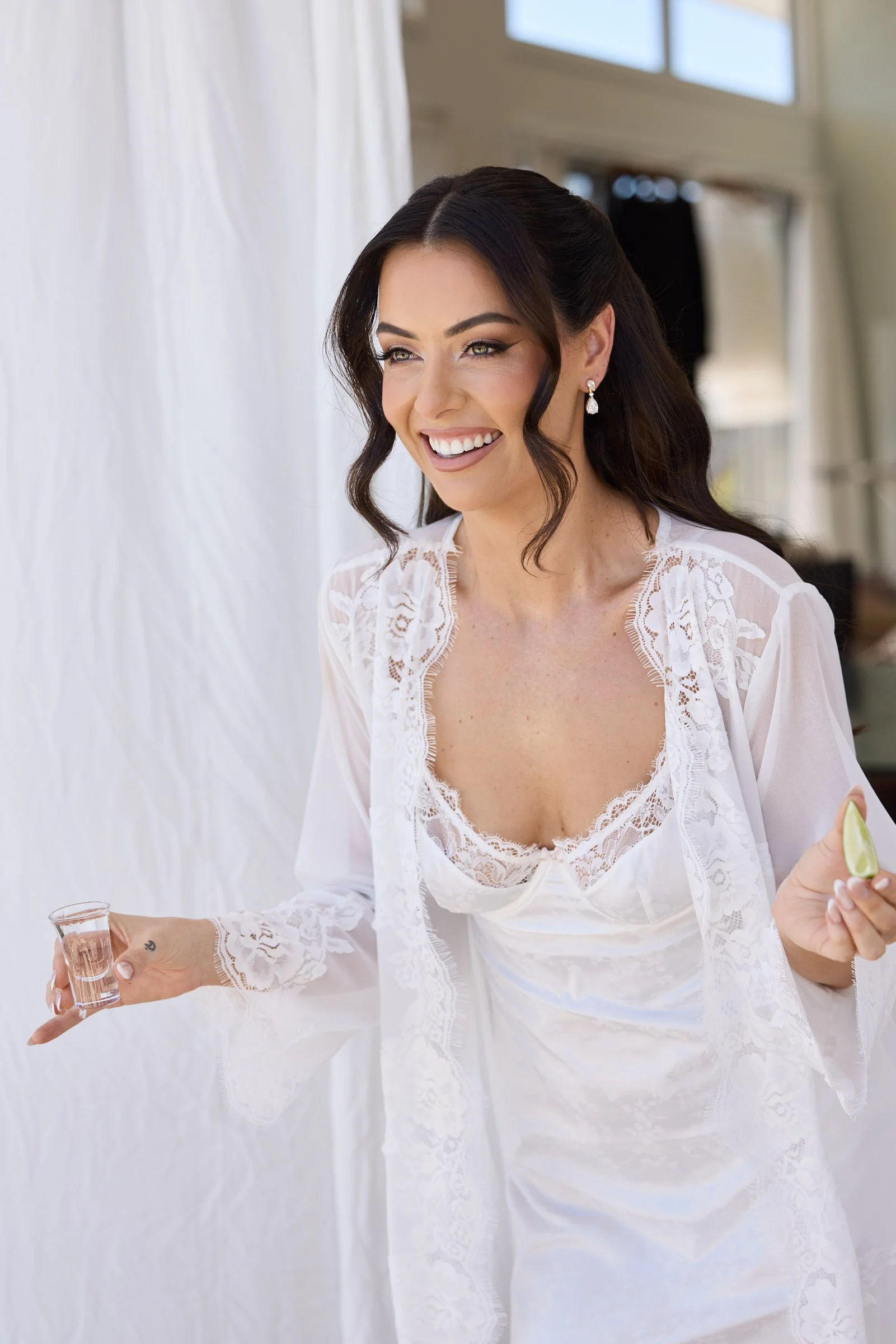 web_002BrittanyandLiam_LostinLovePhotography_TidesByronBay_0168.jpg