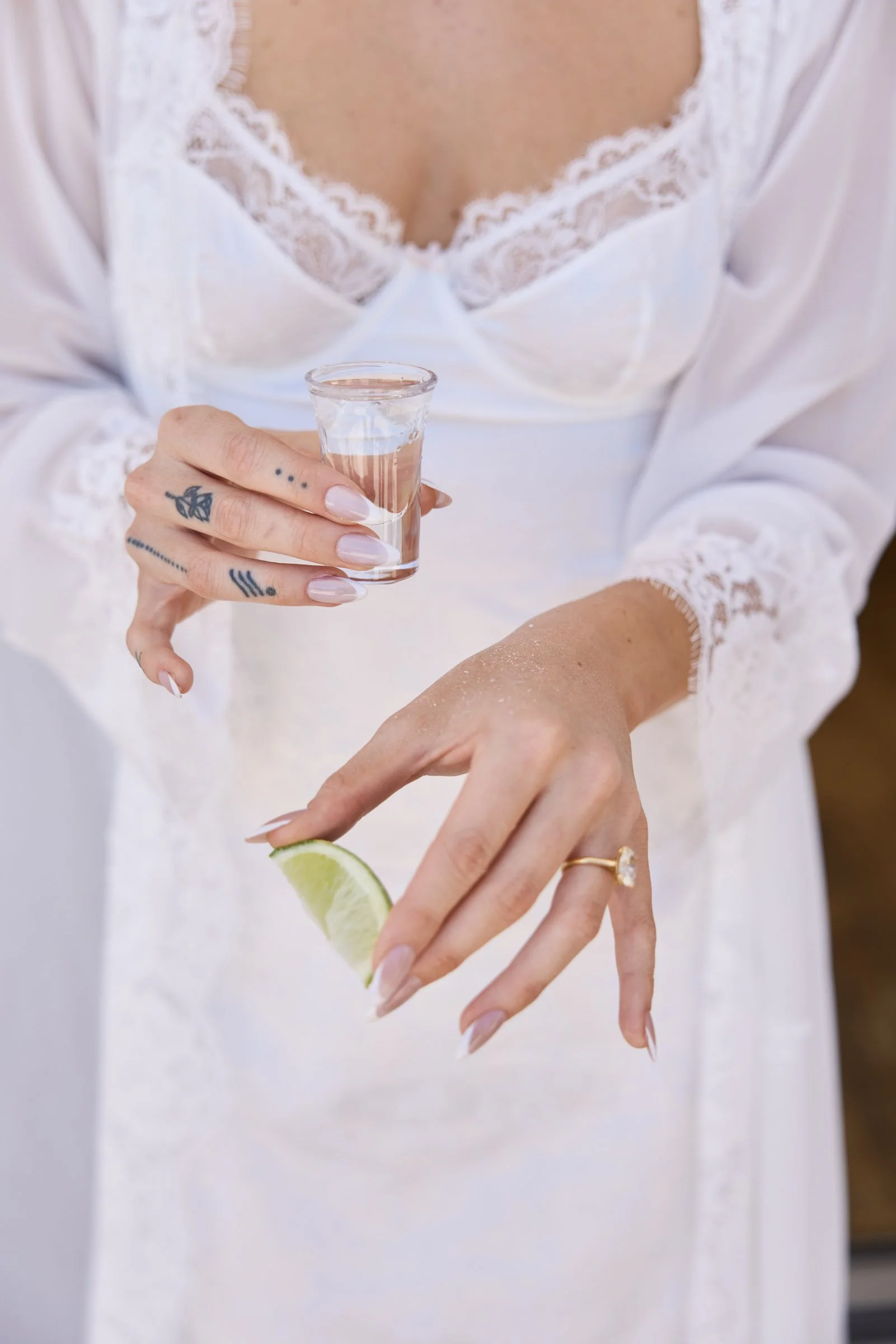 web_003BrittanyandLiam_LostinLovePhotography_TidesByronBay_0175.jpg