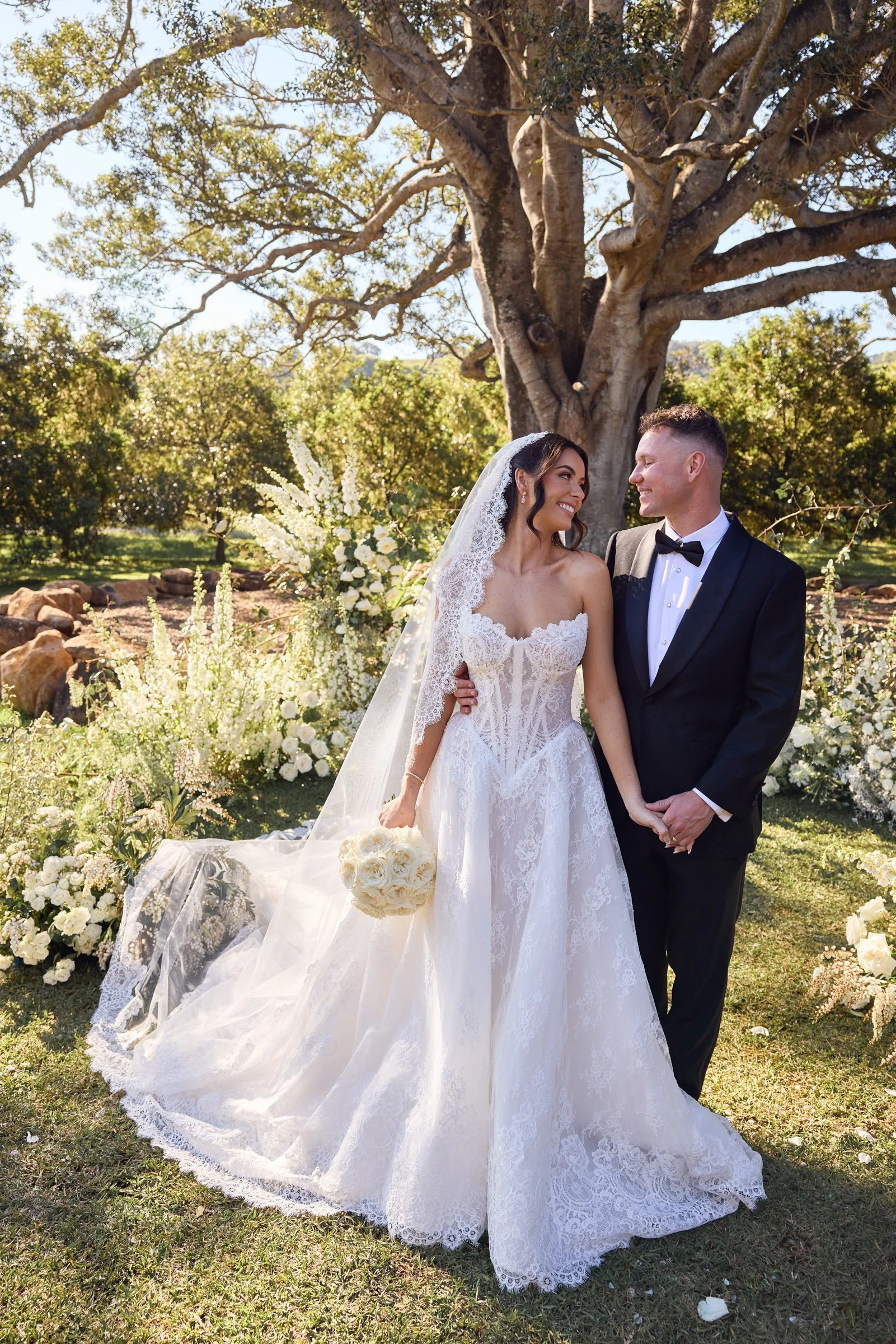 web_026BrittanyandLiam_LostinLovePhotography_TidesByronBay_0828.jpg