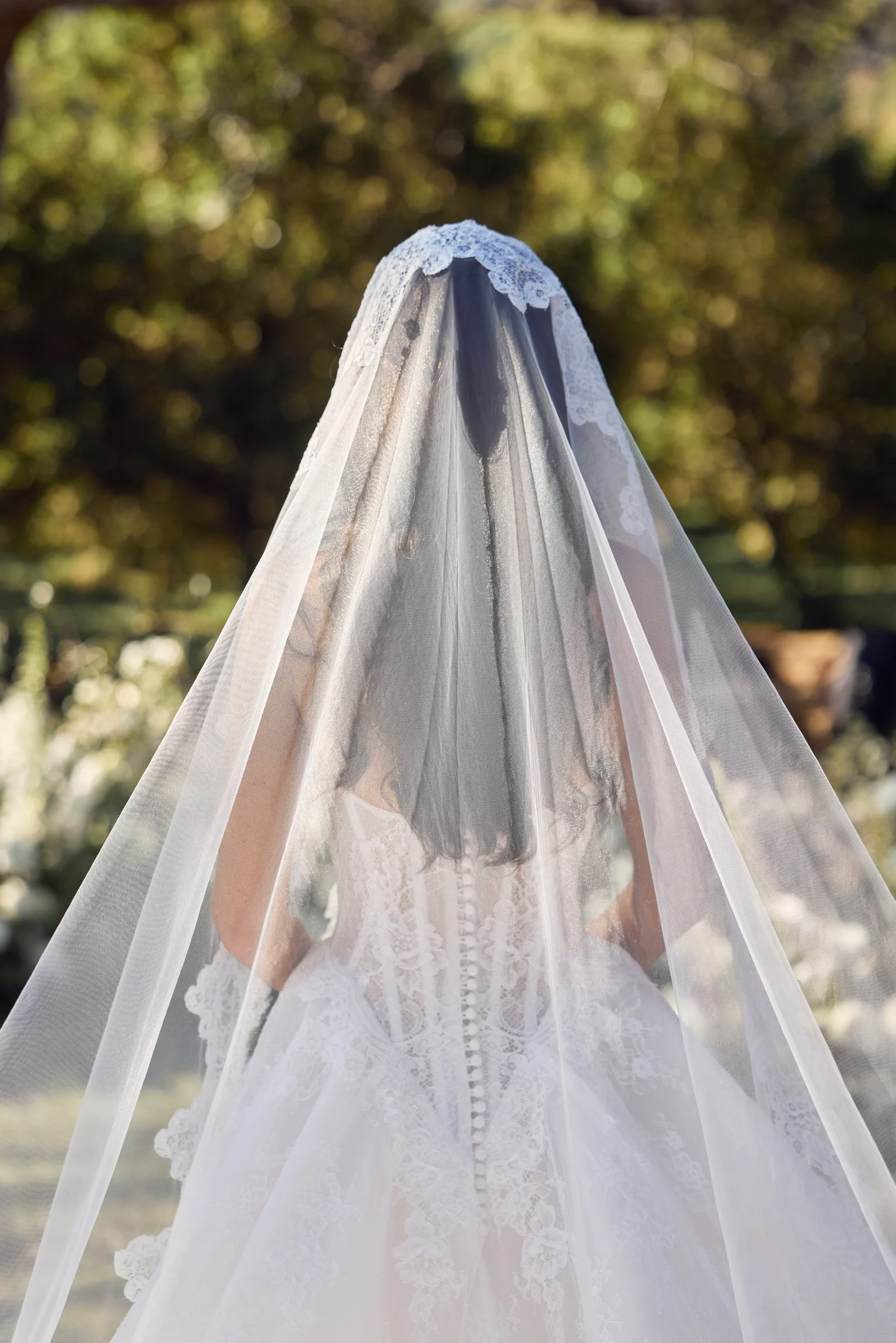 web_028BrittanyandLiam_LostinLovePhotography_TidesByronBay_wedding_express_76.jpg