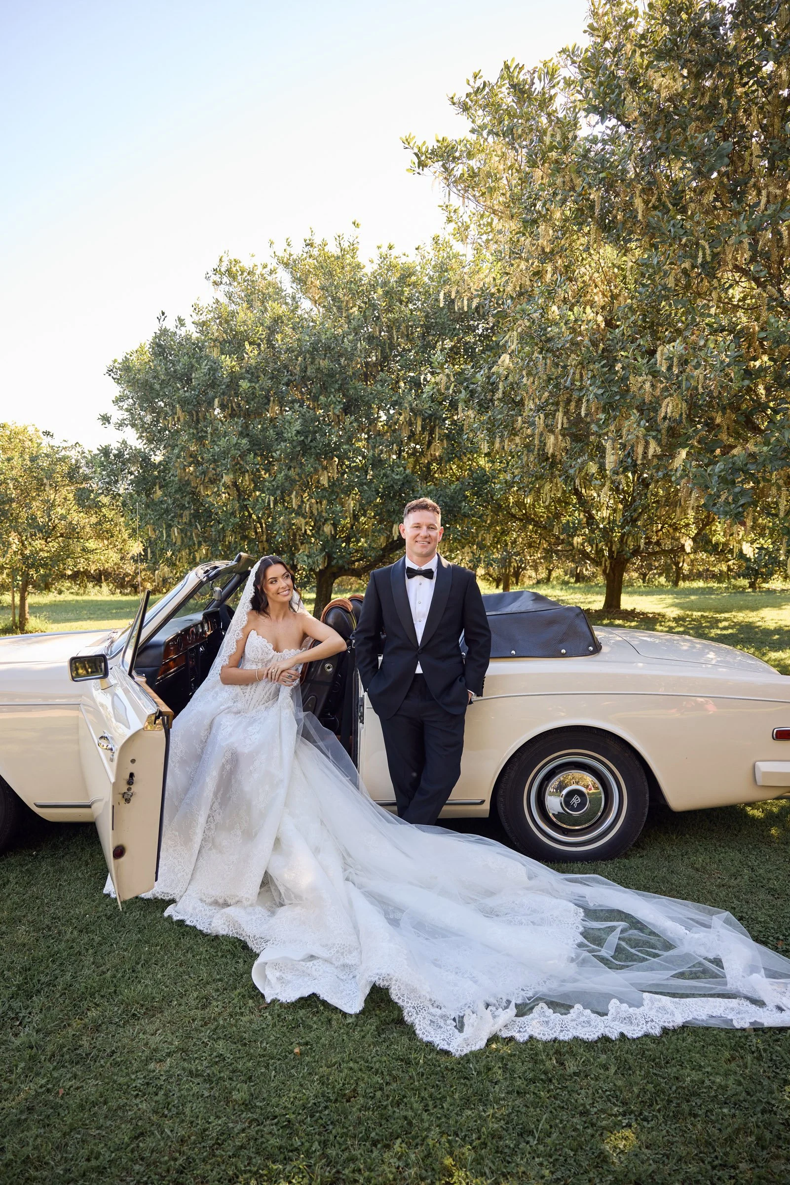 web_033BrittanyandLiam_LostinLovePhotography_TidesByronBay_wedding_express_21.jpg
