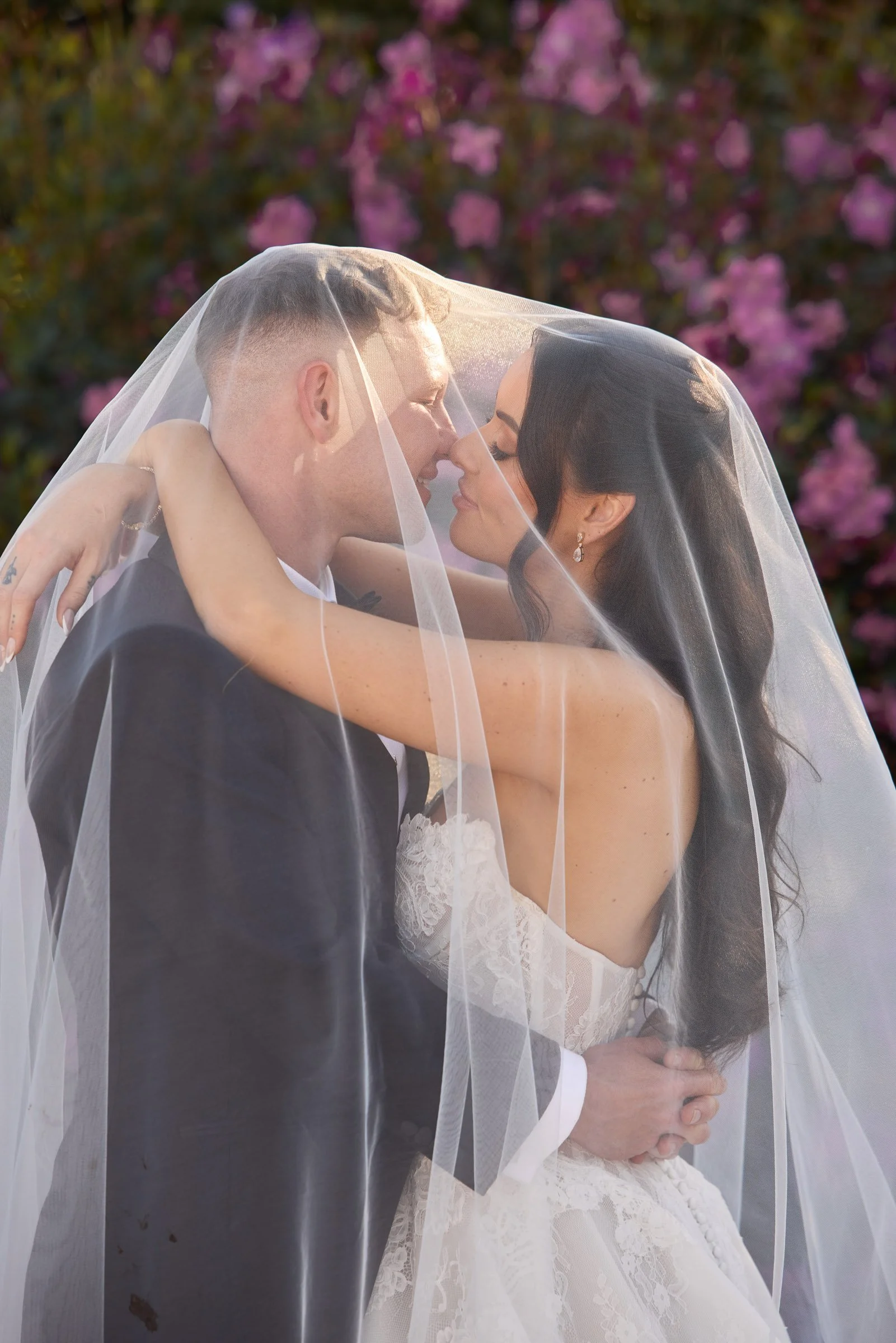 web_046BrittanyandLiam_LostinLovePhotography_TidesByronBay_1064.jpg