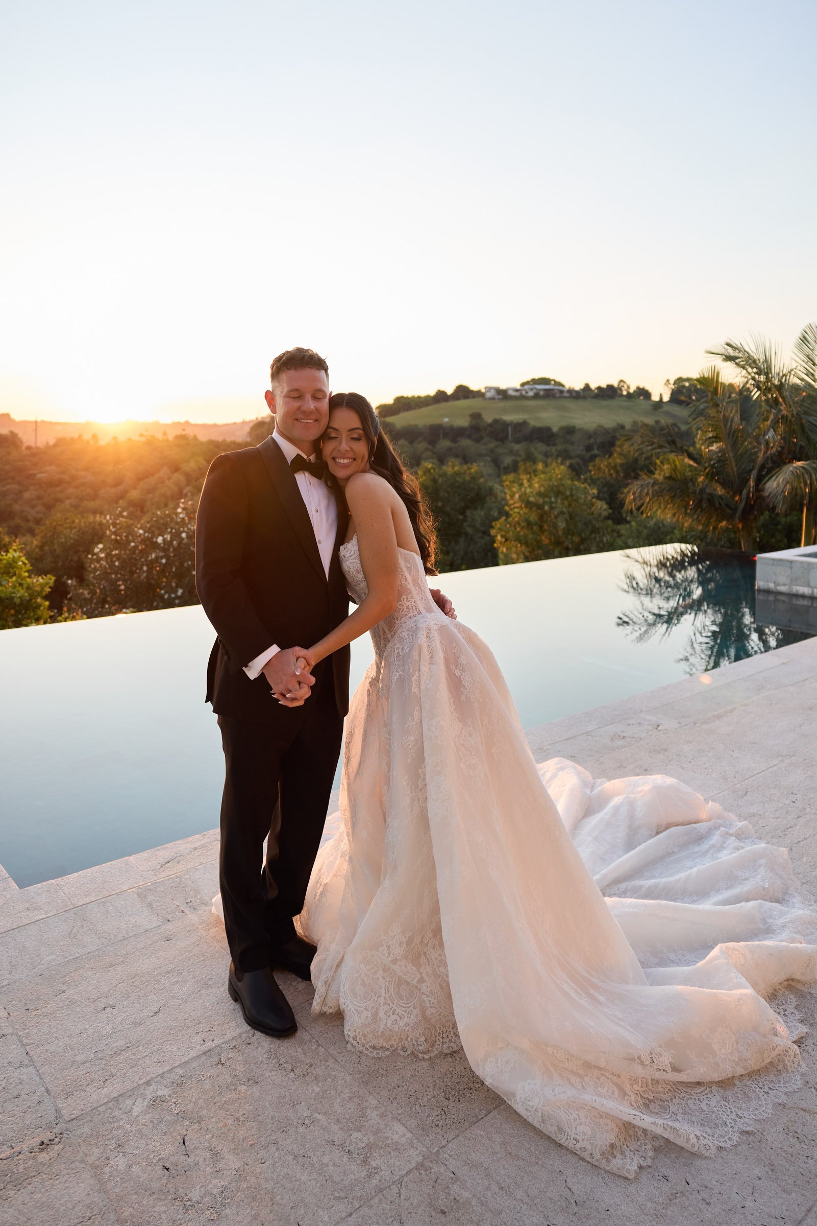 web_065BrittanyandLiam_LostinLovePhotography_TidesByronBay_wedding_express_62.jpg