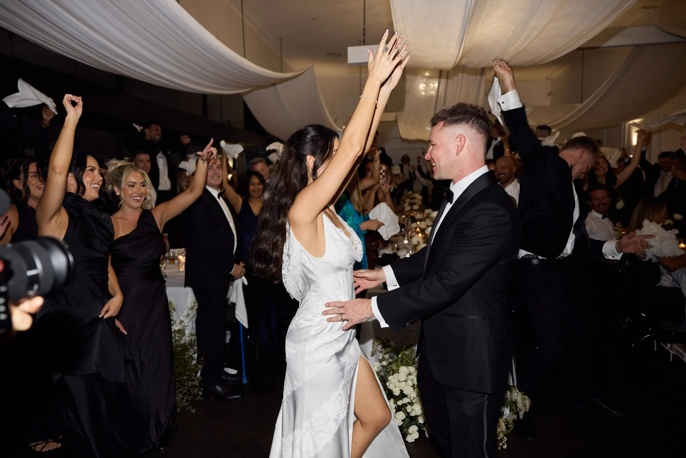 web_070BrittanyandLiam_LostinLovePhotography_TidesByronBay_wedding_express_74.jpg