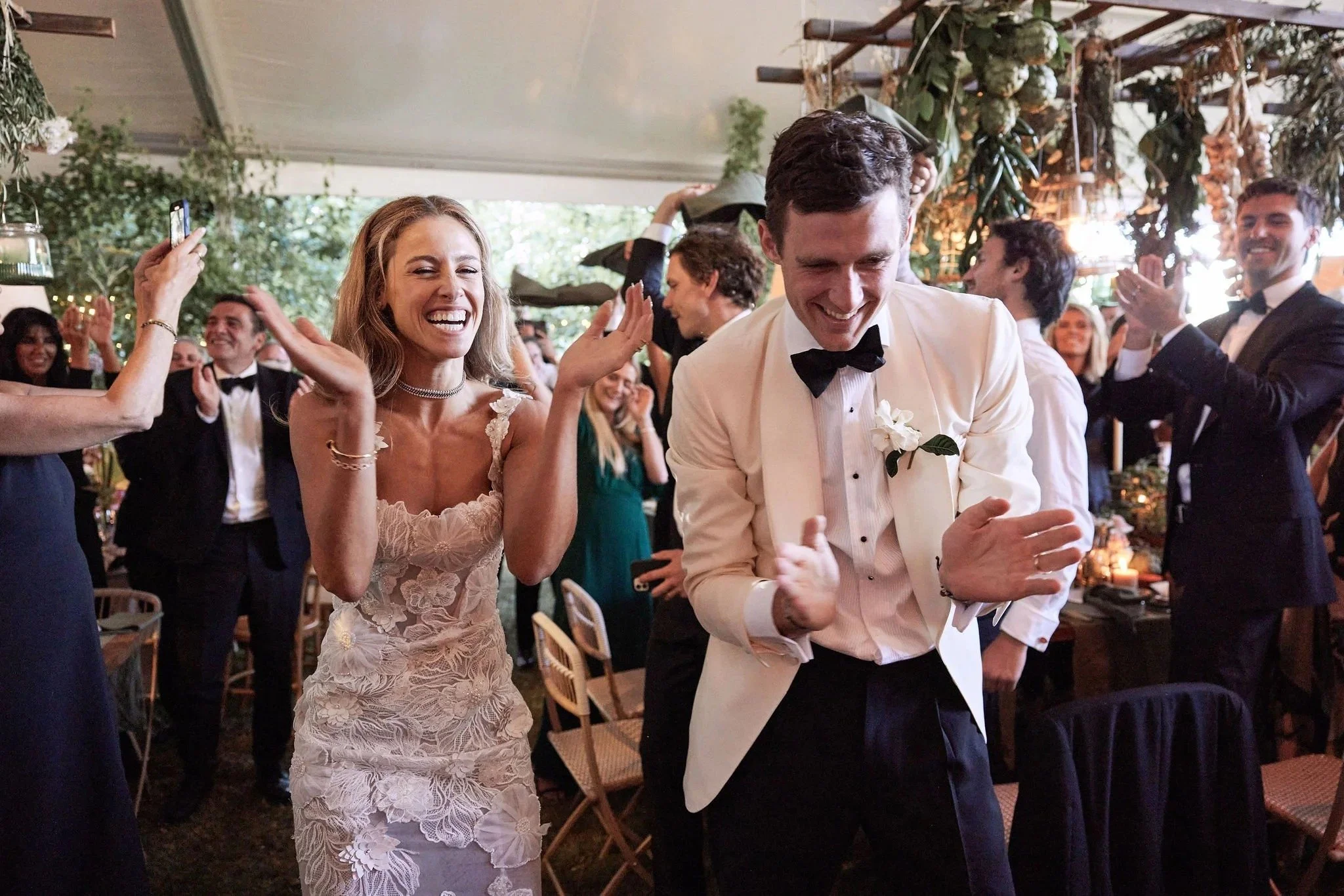 imgi_140_HR_SandH_LostinLove_wedding1088.jpg