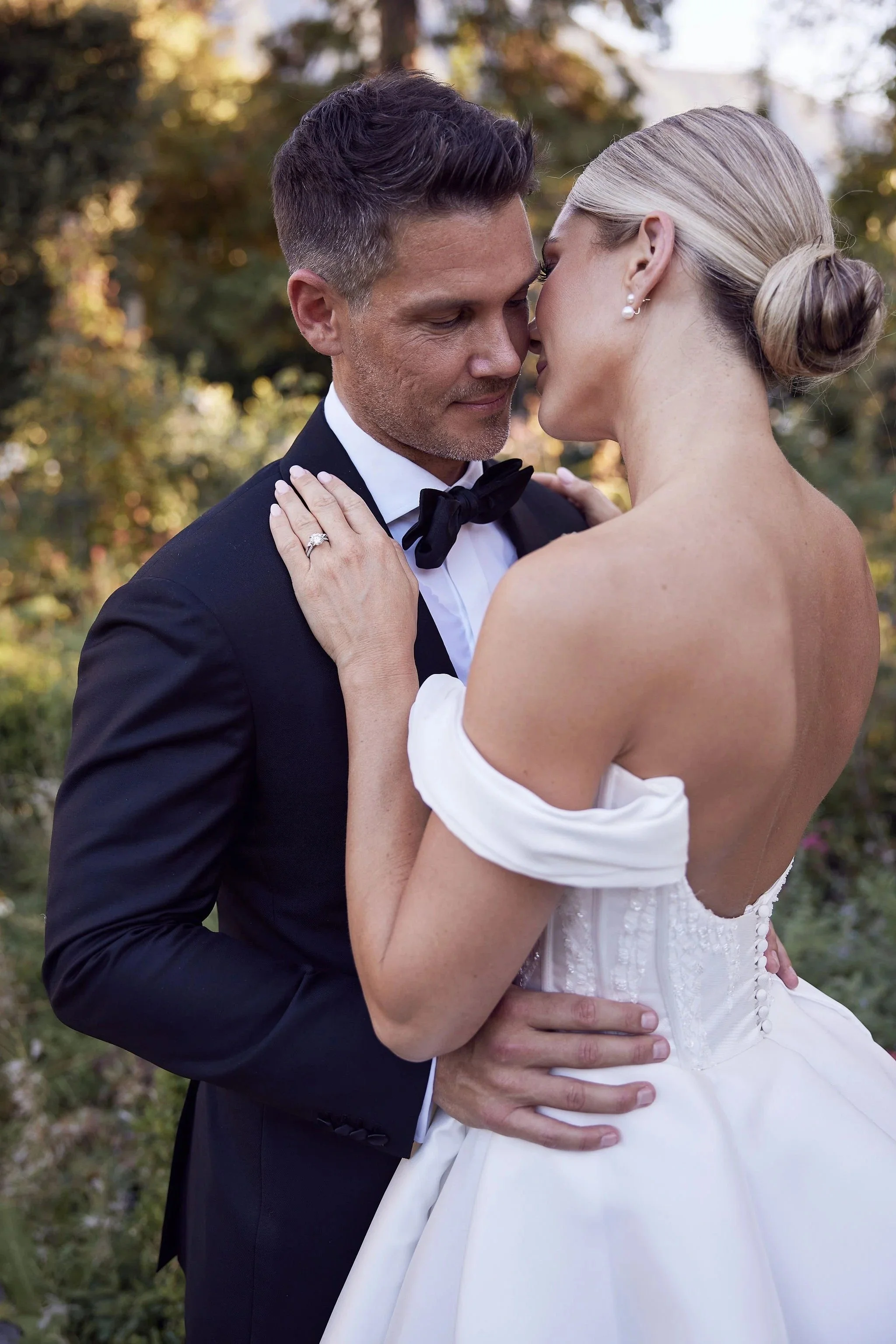 imgi_122_HR_MandB_LostinLove_wedding581.jpg