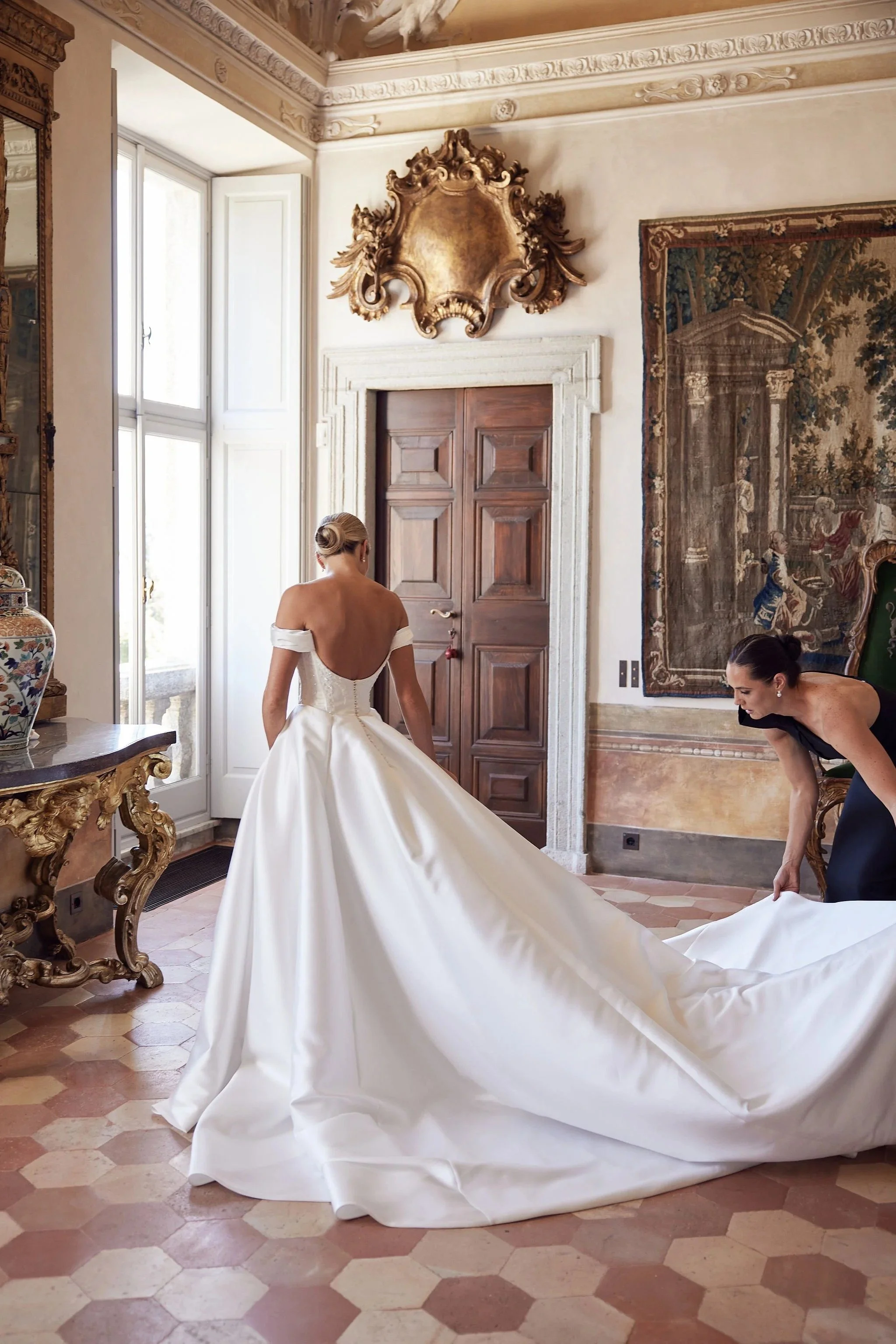 imgi_66_HR_MandB_LostinLove_wedding126.jpg