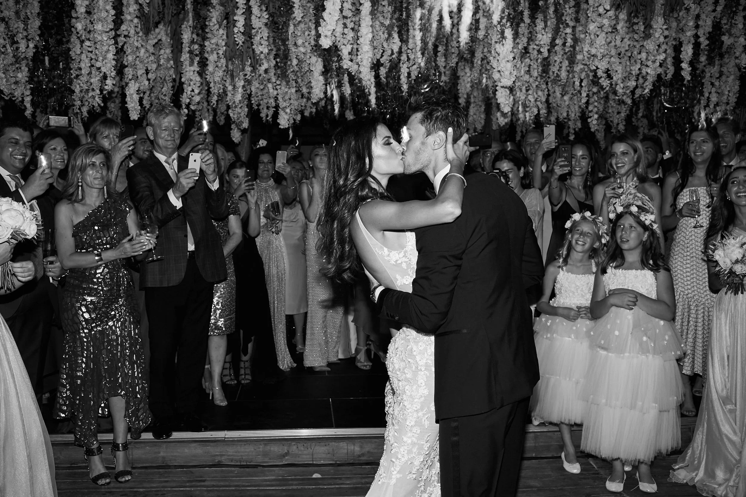 imgi_231_197_LR_SandM-Mykonos-wedding_lostinlove+212.jpg