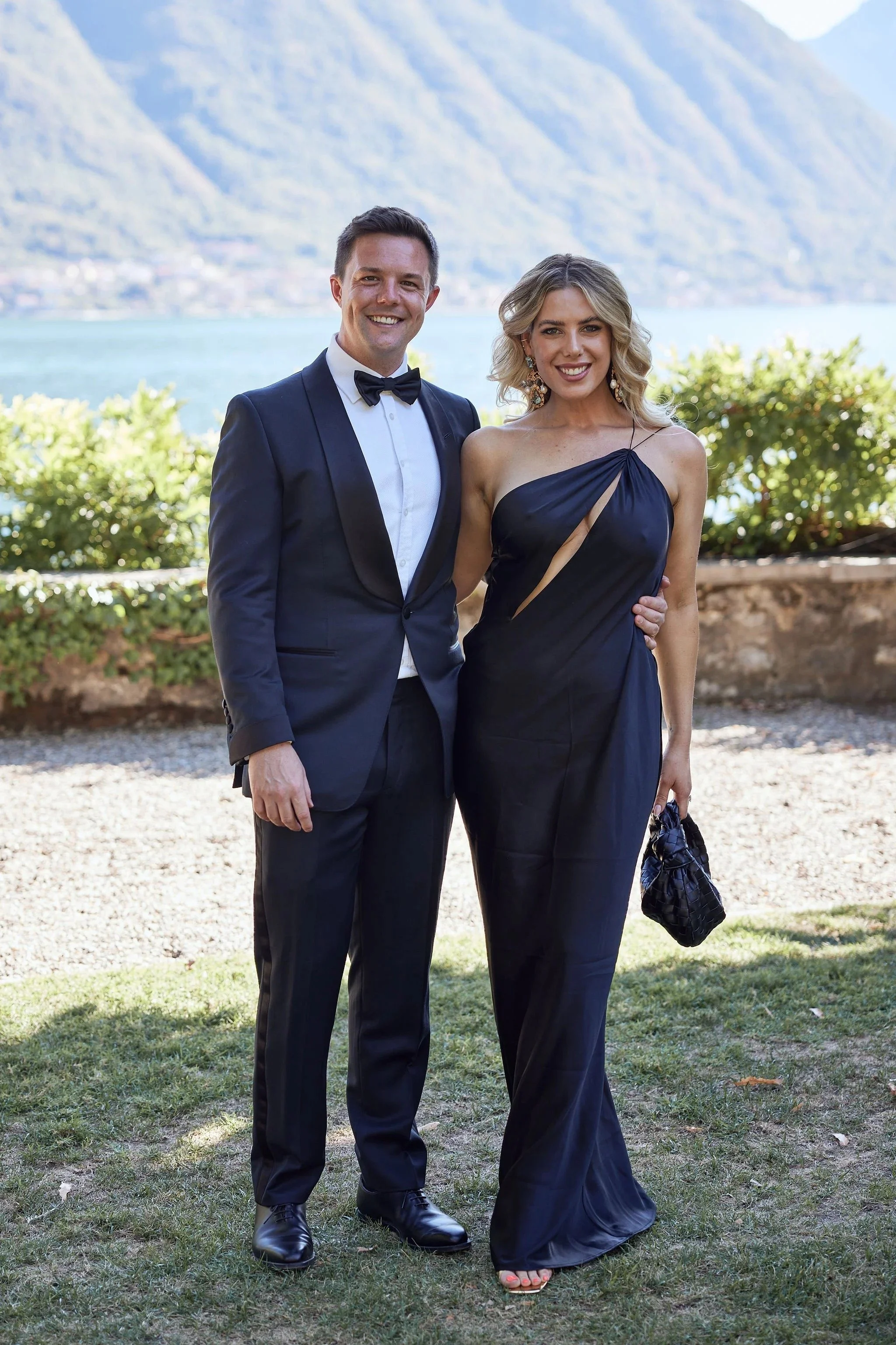 imgi_83_HR_MandB_LostinLove_wedding211.jpg
