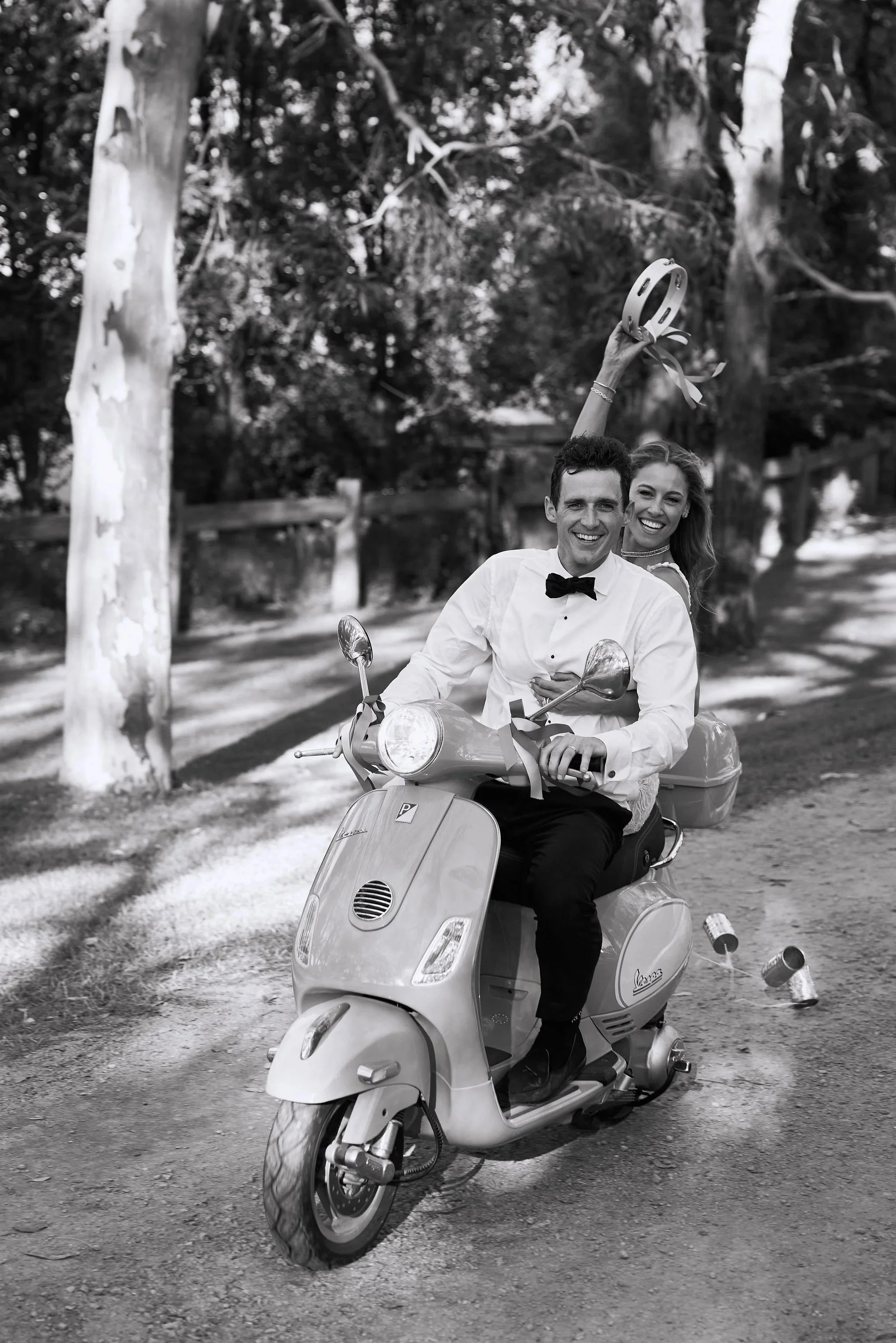 imgi_121_HR_SandH_LostinLove_wedding911.jpg