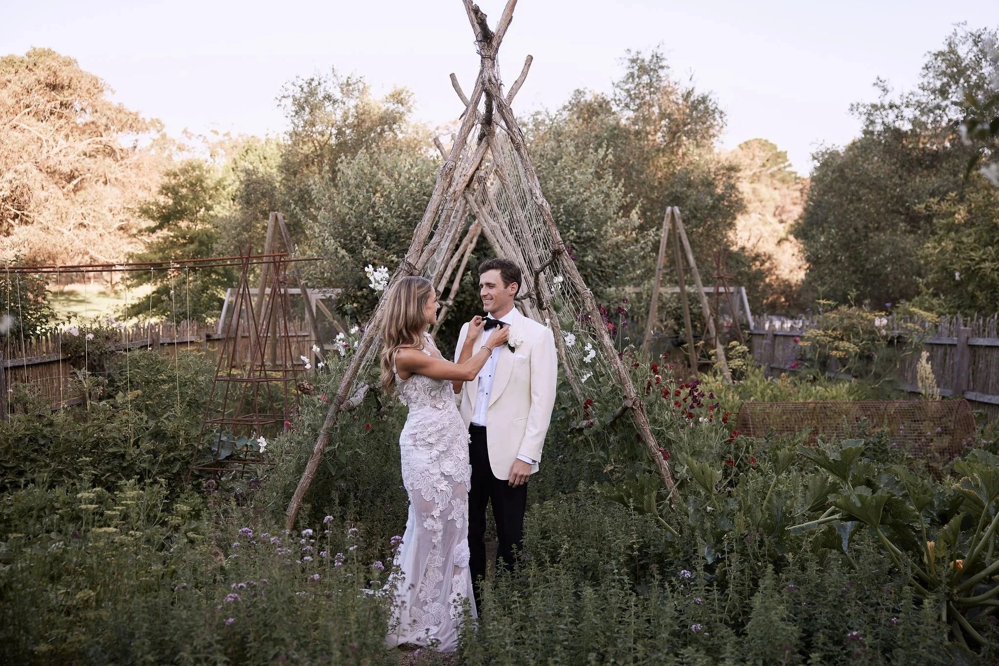 imgi_123_HR_SandH_LostinLove_wedding955.jpg
