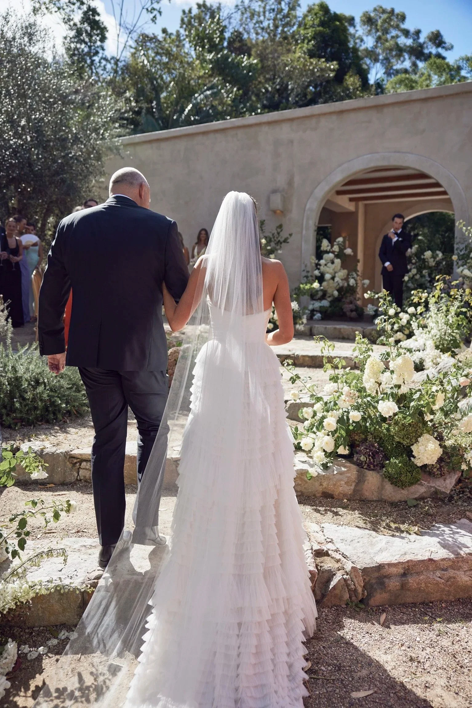 imgi_48_web_17randj_noosa_lostinlove39.jpg