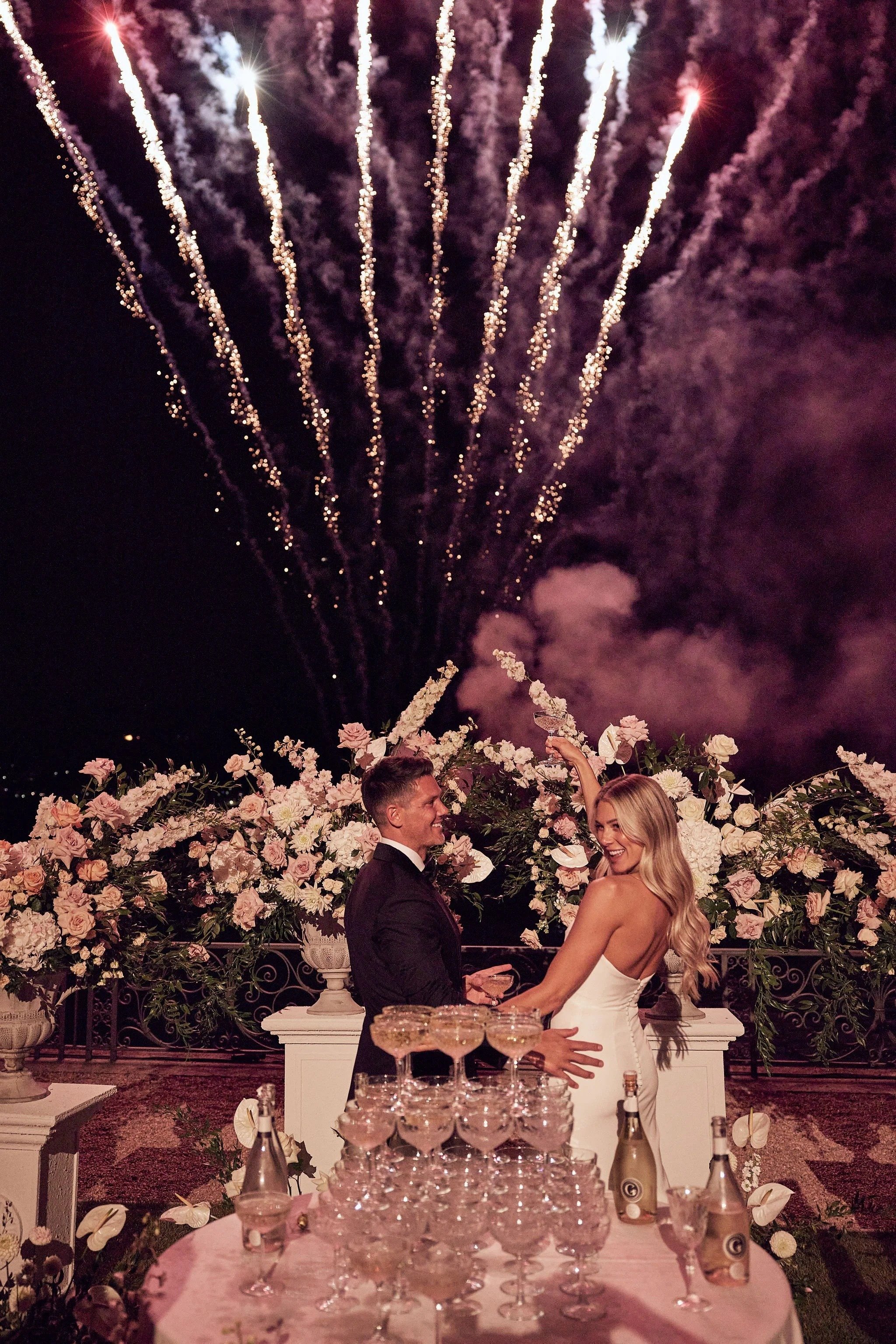 imgi_181_HR_MandB_LostinLove_wedding1102.jpg