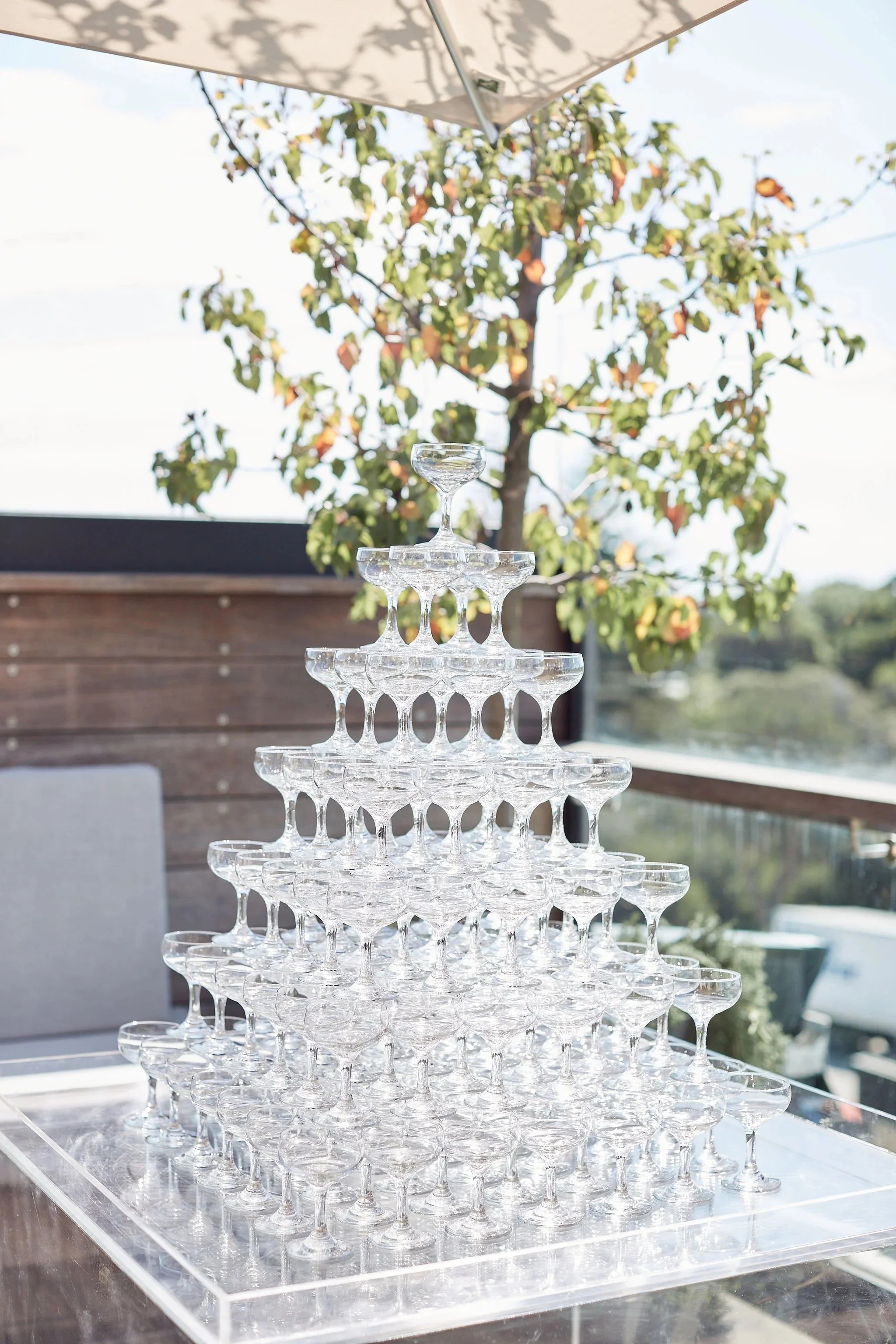 imgi_119_HR_BandM_LostinLove_HotelSorrento_wedding945.jpg