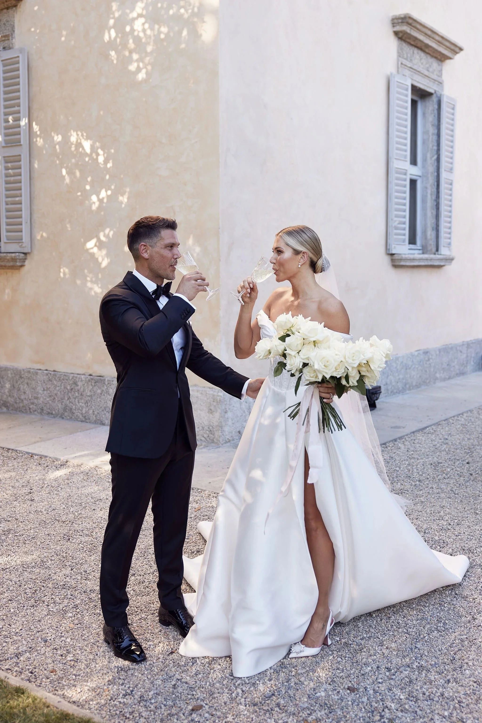 imgi_102_HR_MandB_LostinLove_wedding397.jpg