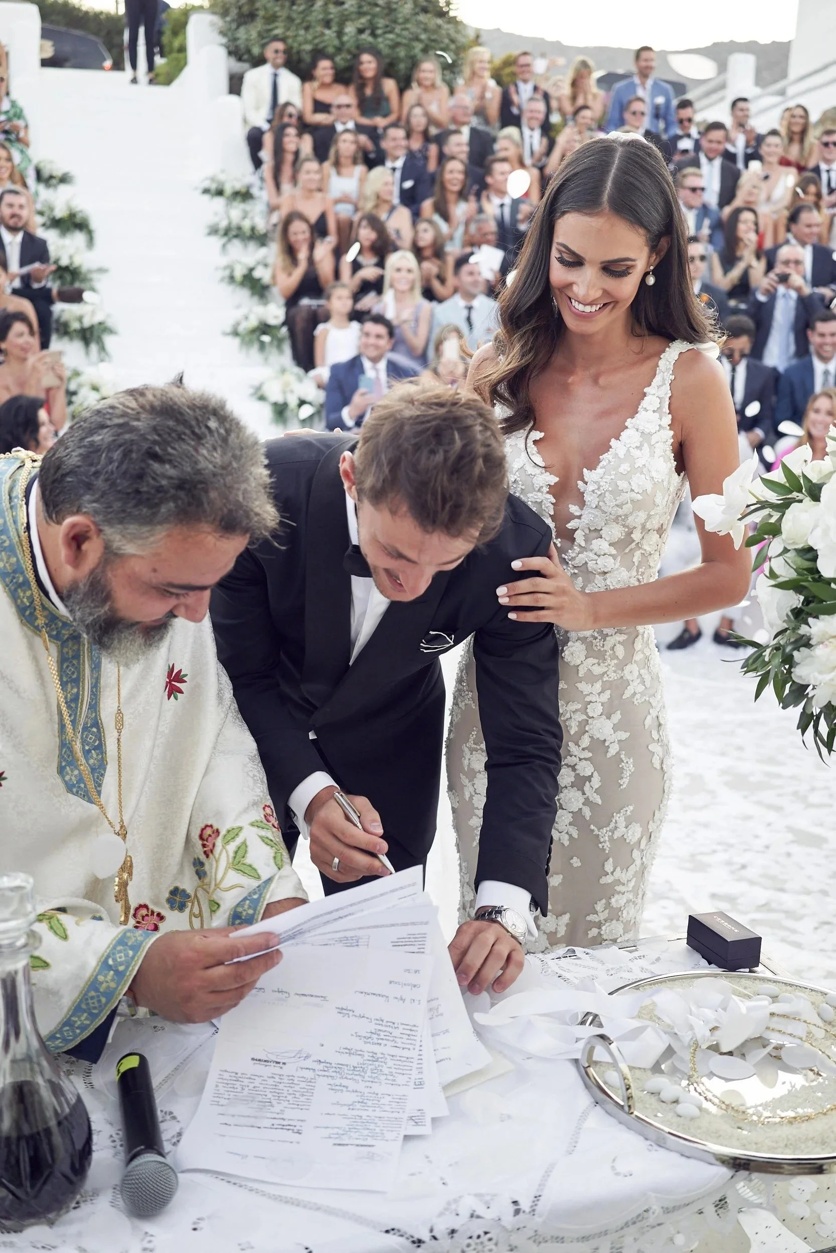 imgi_143_109_LR_SandM-Mykonos-wedding_lostinlove+116.jpg