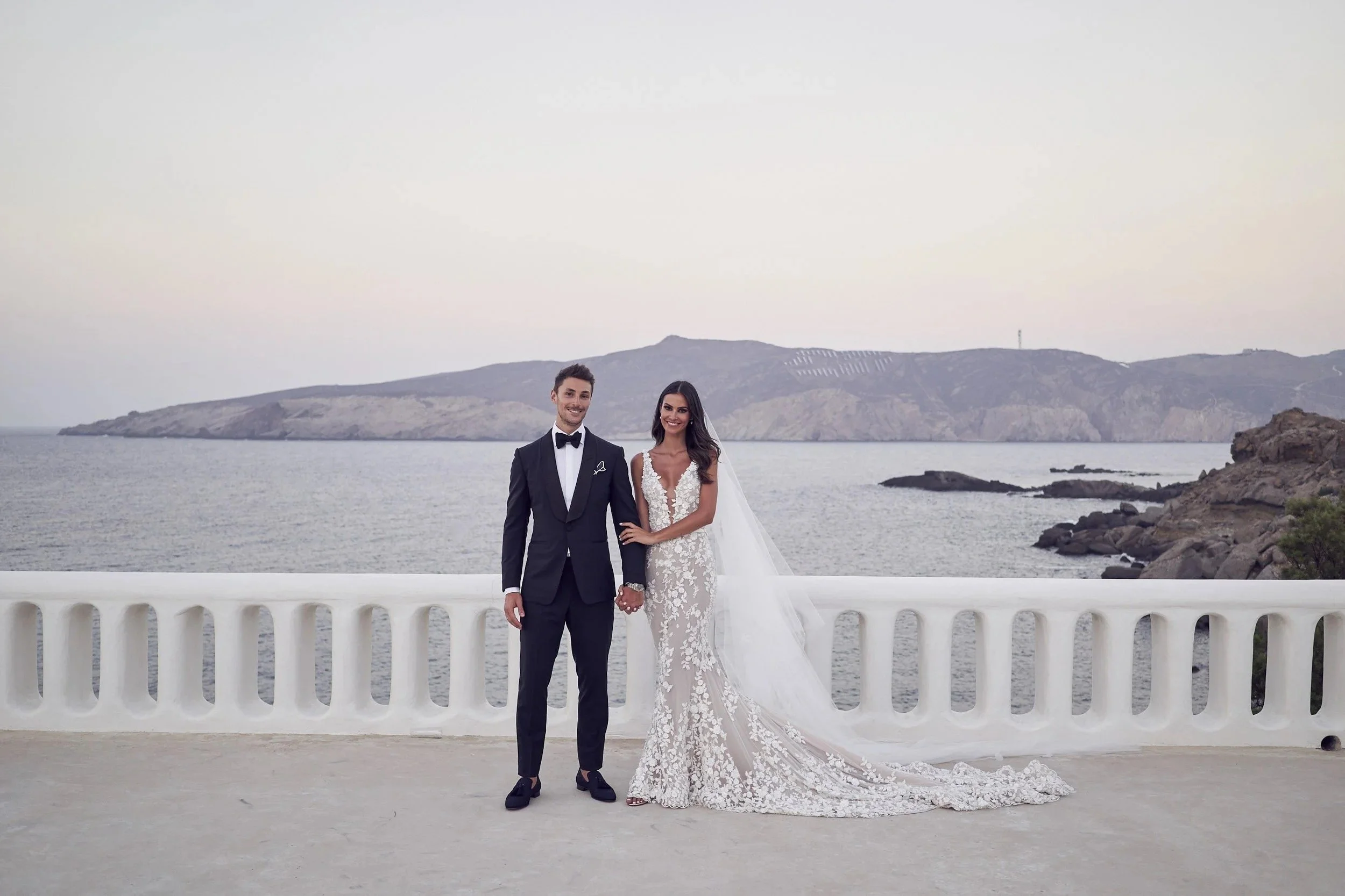 imgi_178_145_LR_SandM-Mykonos-wedding_lostinlove+147.jpg