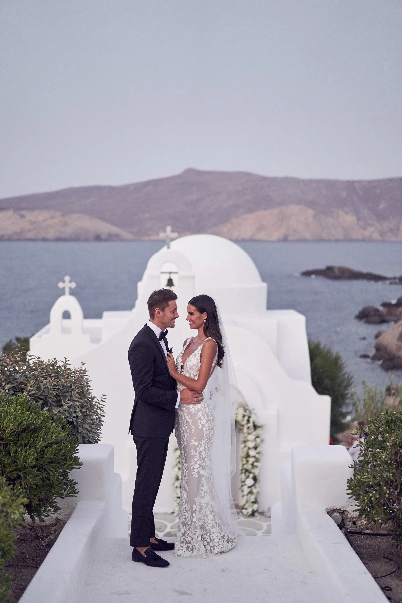 imgi_191_157_LR_SandM-Mykonos-wedding_lostinlove+172.jpg