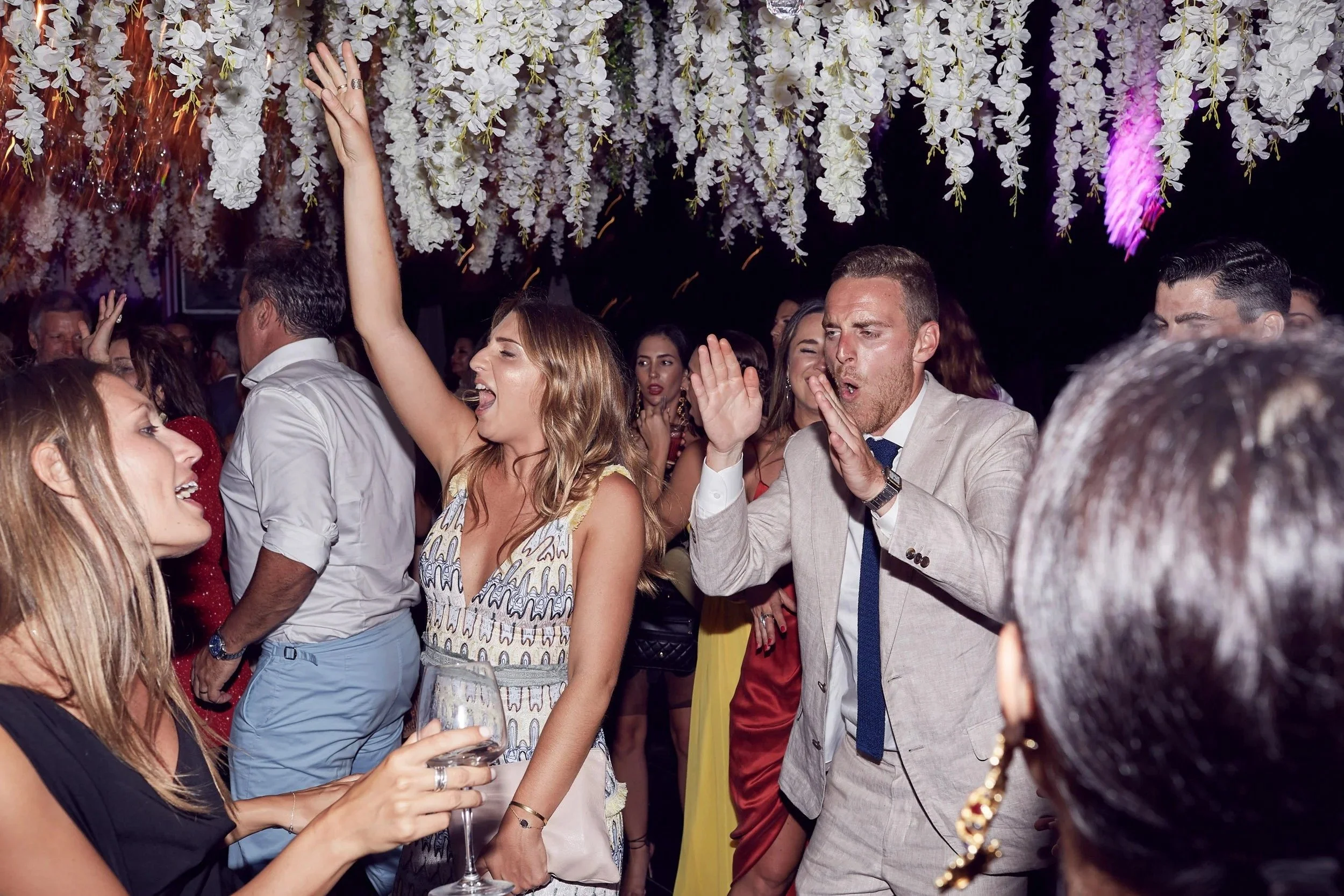 imgi_228_194_LR_SandM-Mykonos-wedding_lostinlove+260.jpg