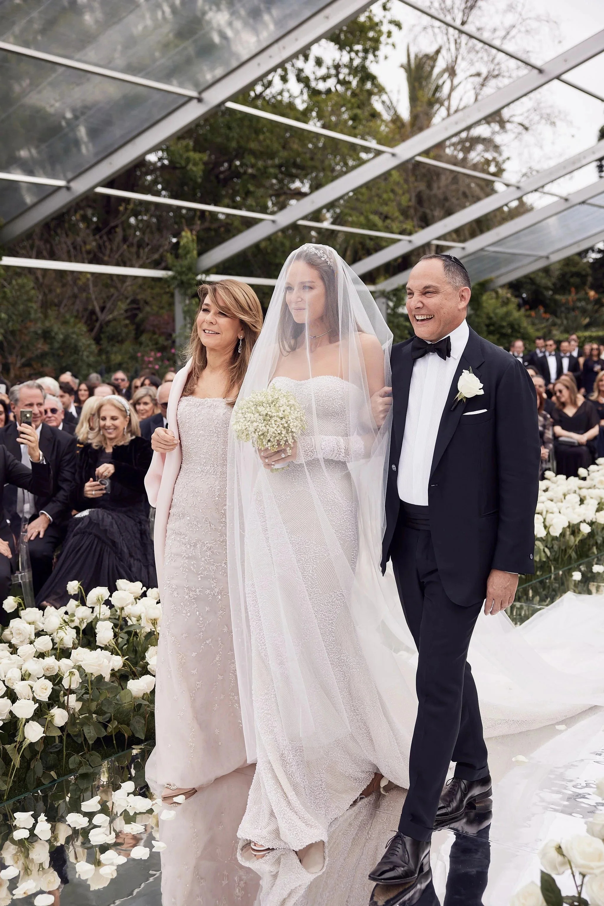 imgi_149_HR_GandM_LostinLove_Raheen_wedding1285.jpg