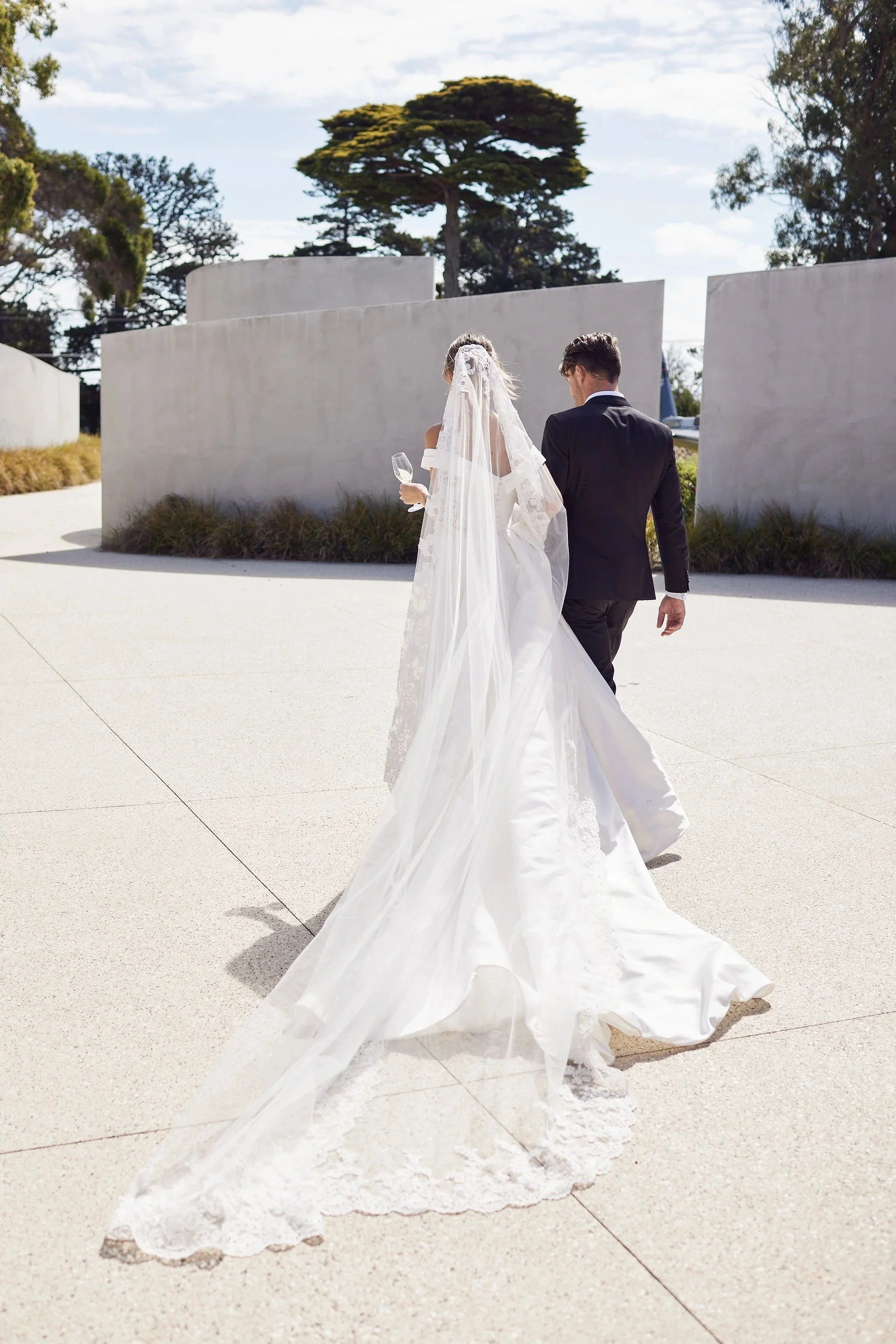 imgi_129_HR_BandM_LostinLove_HotelSorrento_wedding1007.jpg