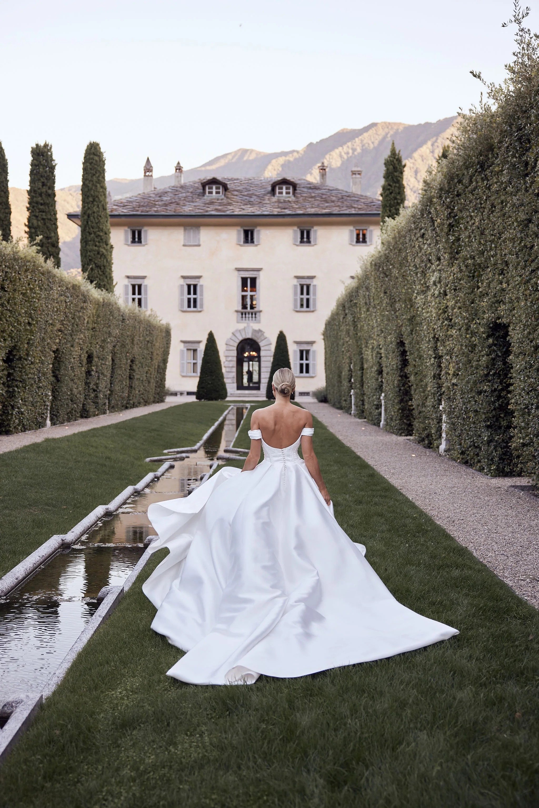 imgi_148_HR_MandB_LostinLove_wedding793.jpg