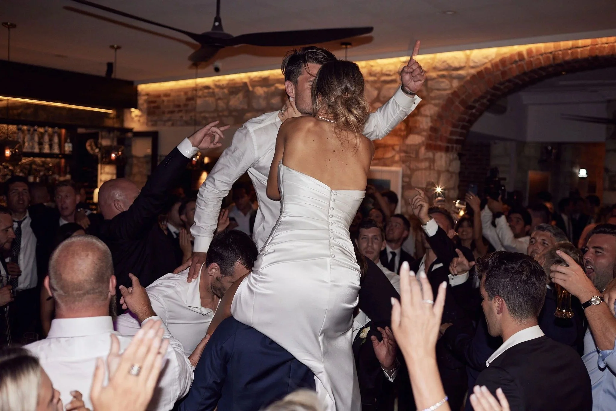 imgi_202_HR_BandM_LostinLove_HotelSorrento_wedding2088.jpg