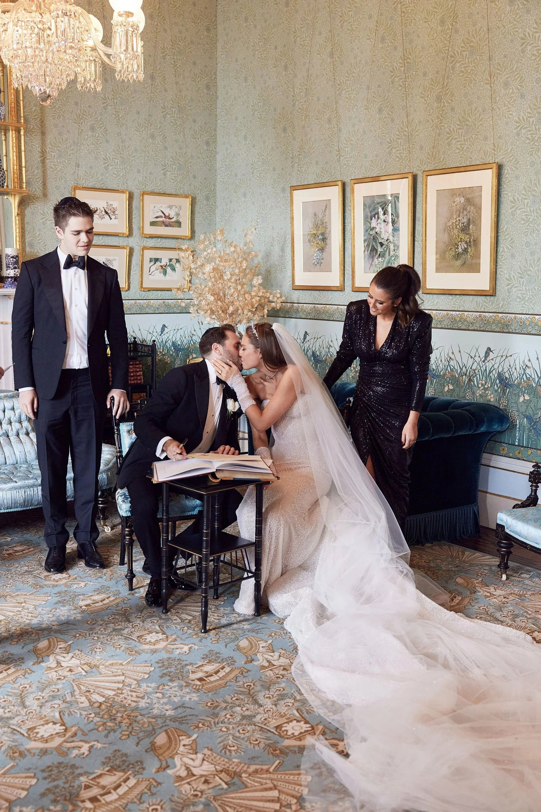 imgi_158_HR_GandM_LostinLove_Raheen_wedding1561.jpg