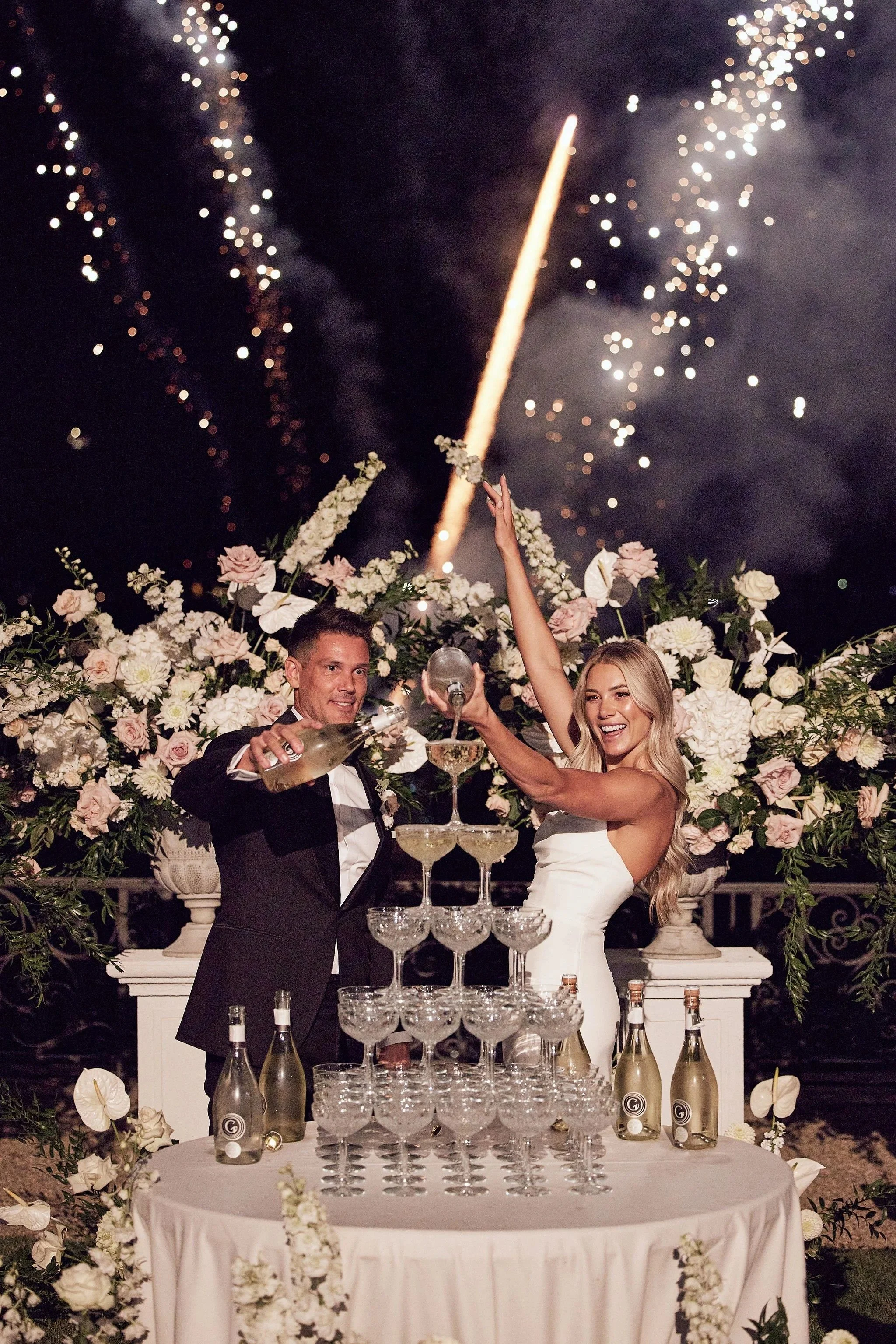 imgi_180_HR_MandB_LostinLove_wedding1080.jpg