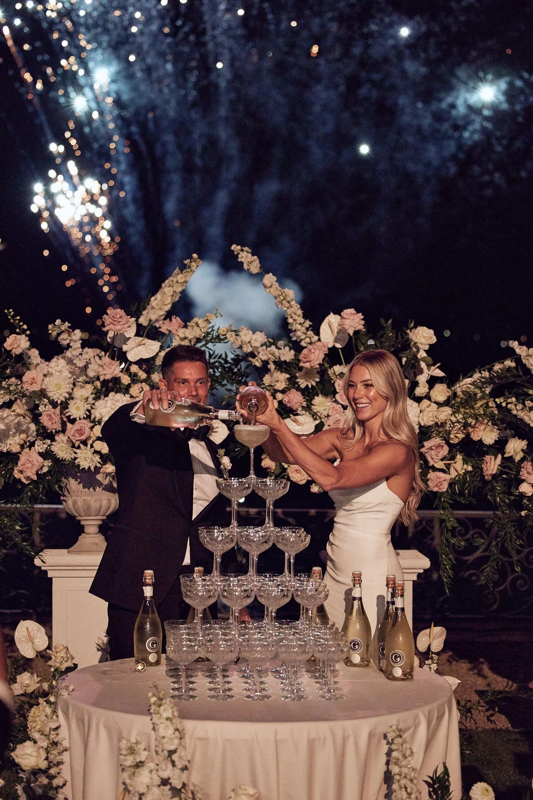 imgi_178_HR_MandB_LostinLove_wedding1070.jpg