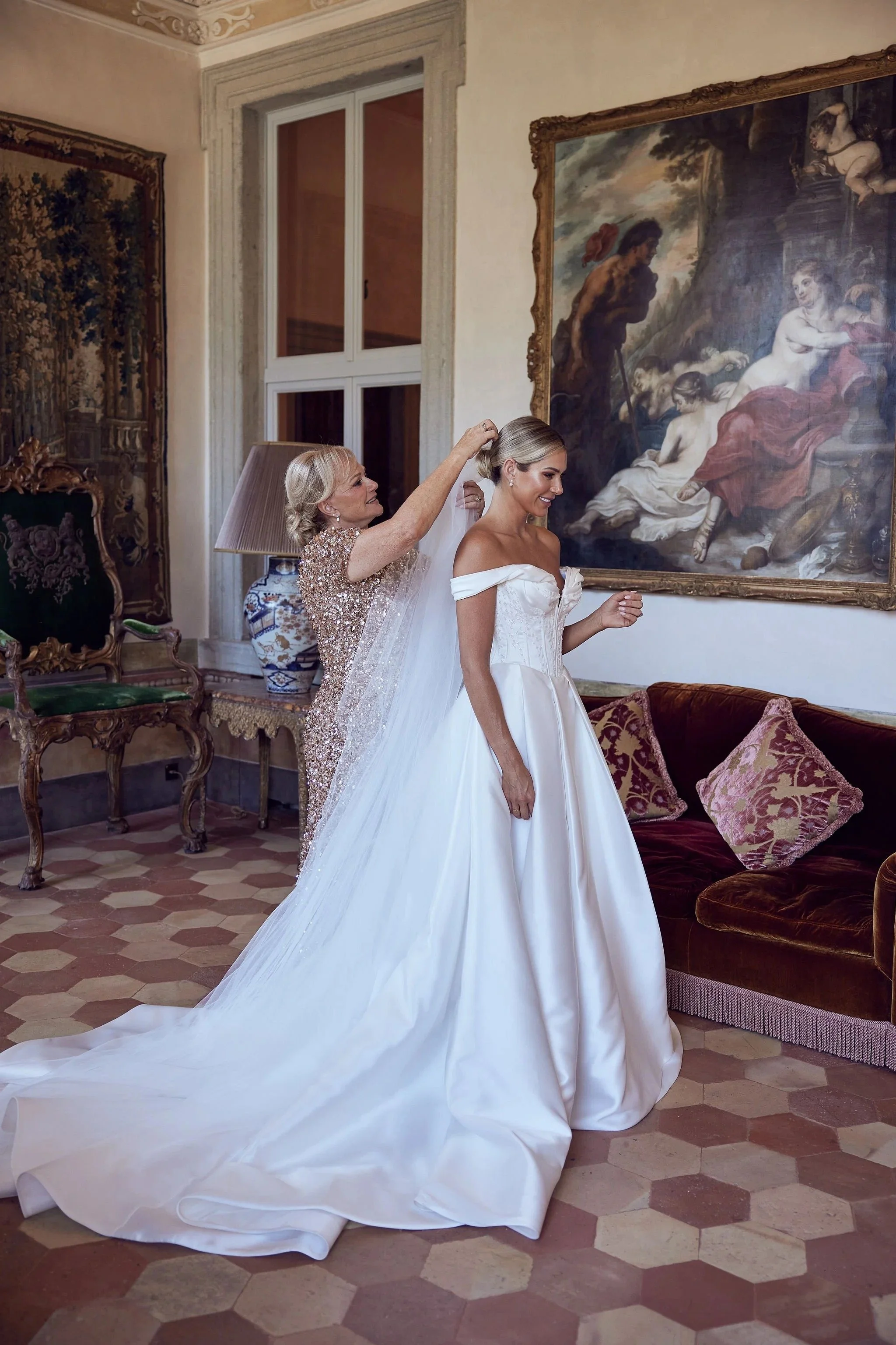 imgi_73_HR_MandB_LostinLove_wedding185.jpg