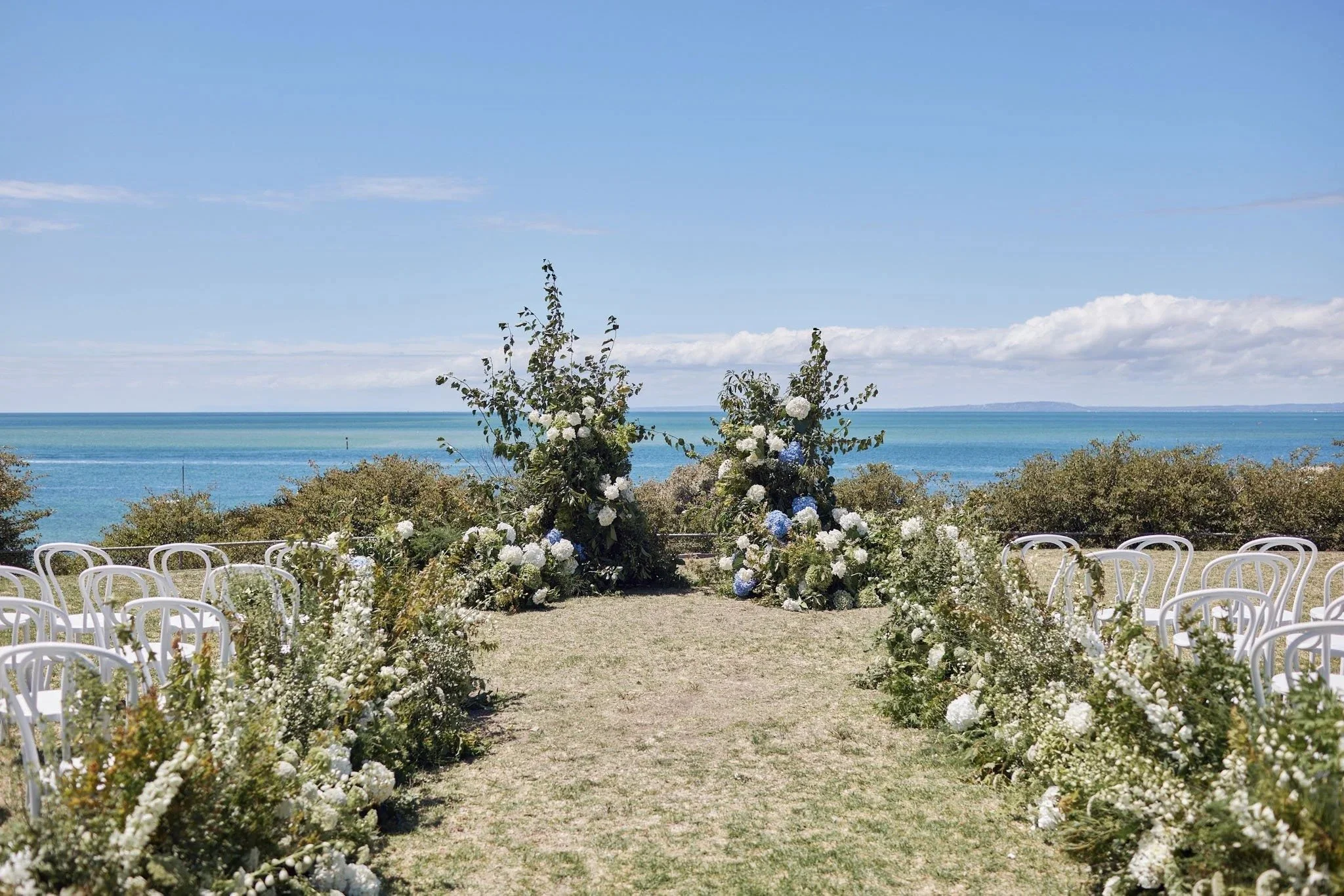imgi_89_web_HR_BandM_LostinLove_HotelSorrento_wedding570.jpg