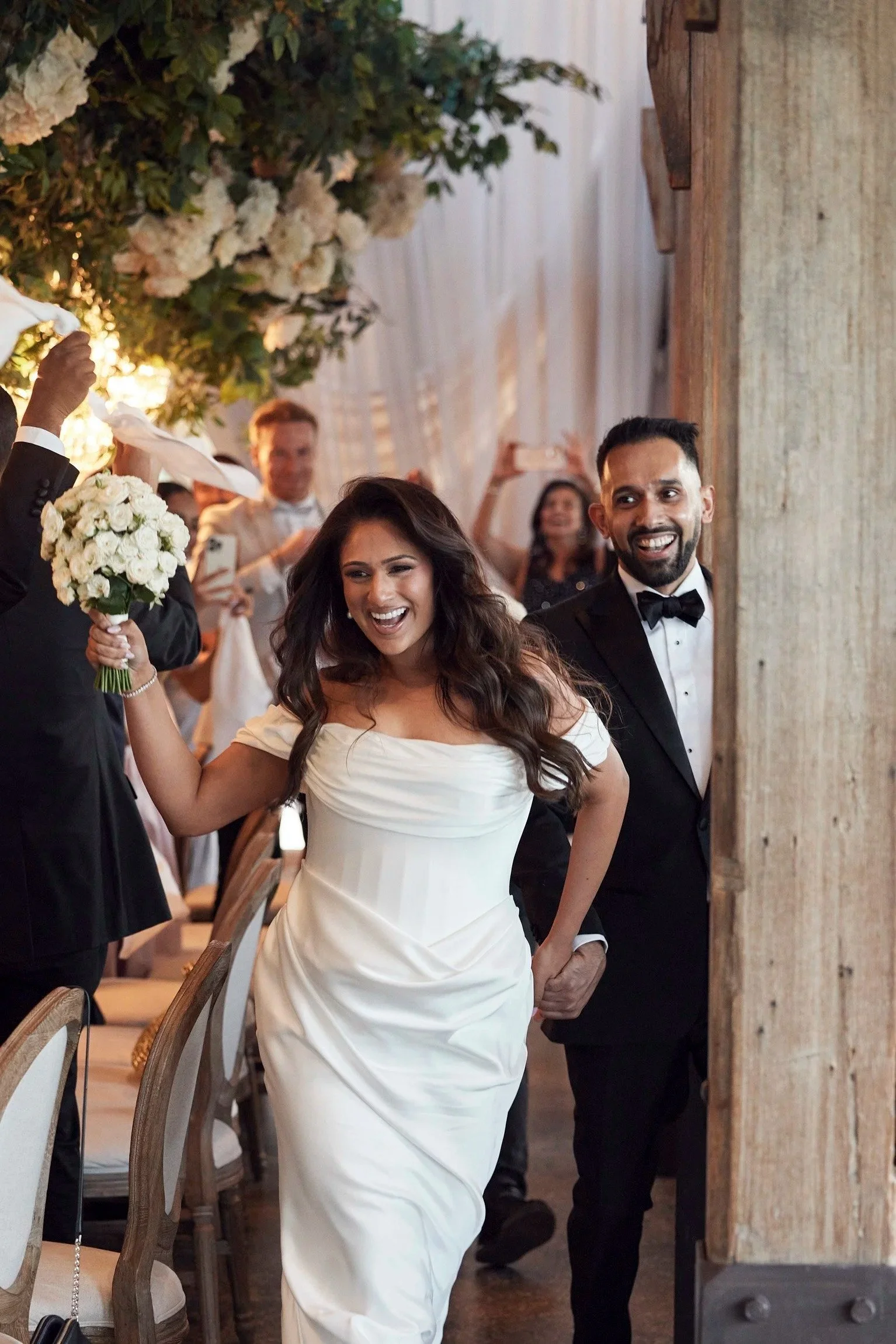 imgi_123_web2_46sandk_stonesoftheyarravalley_lostinlovephotography_wedding_967.jpg