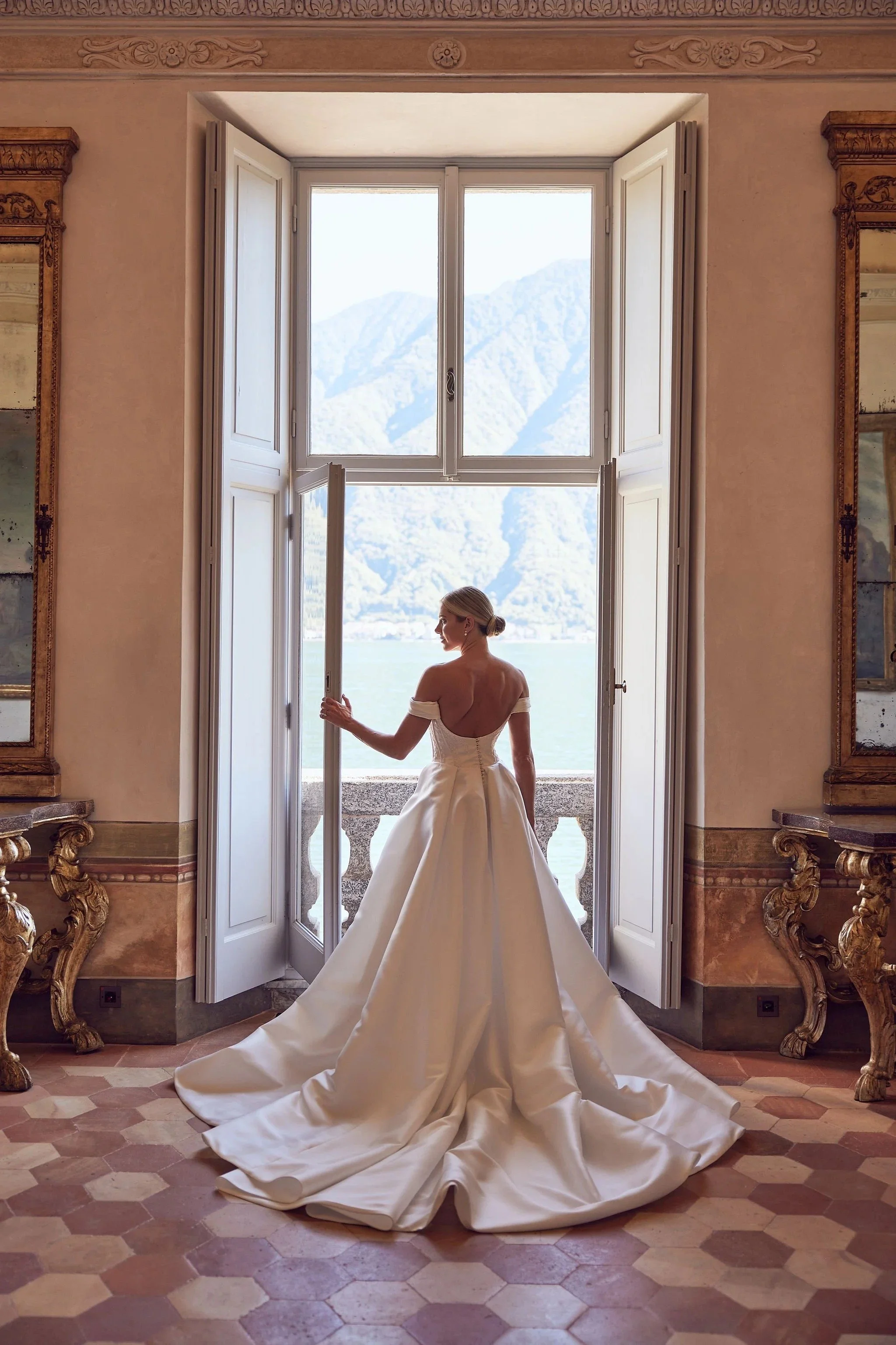 imgi_68_HR_MandB_LostinLove_wedding139.jpg
