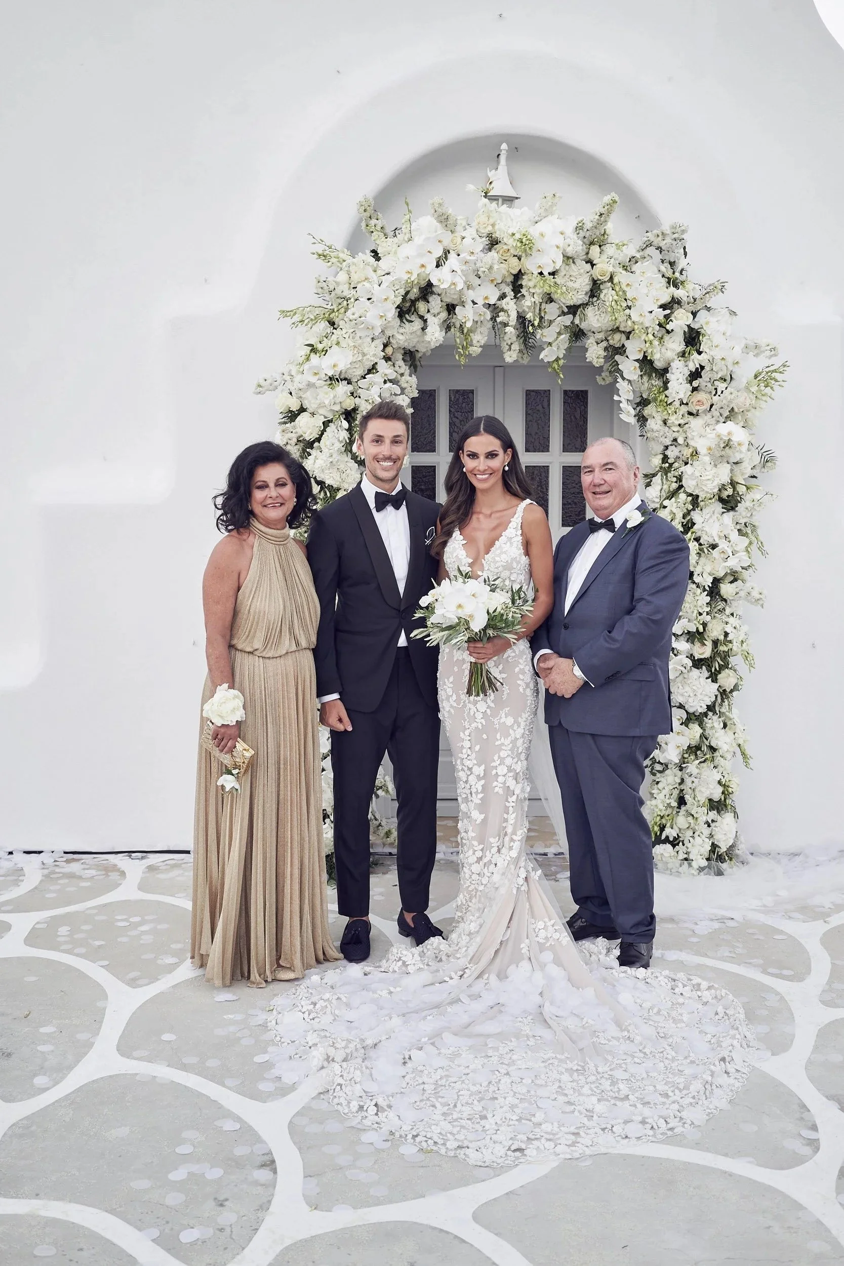 imgi_167_133_LR_SandM-Mykonos-wedding_lostinlove+132.jpg