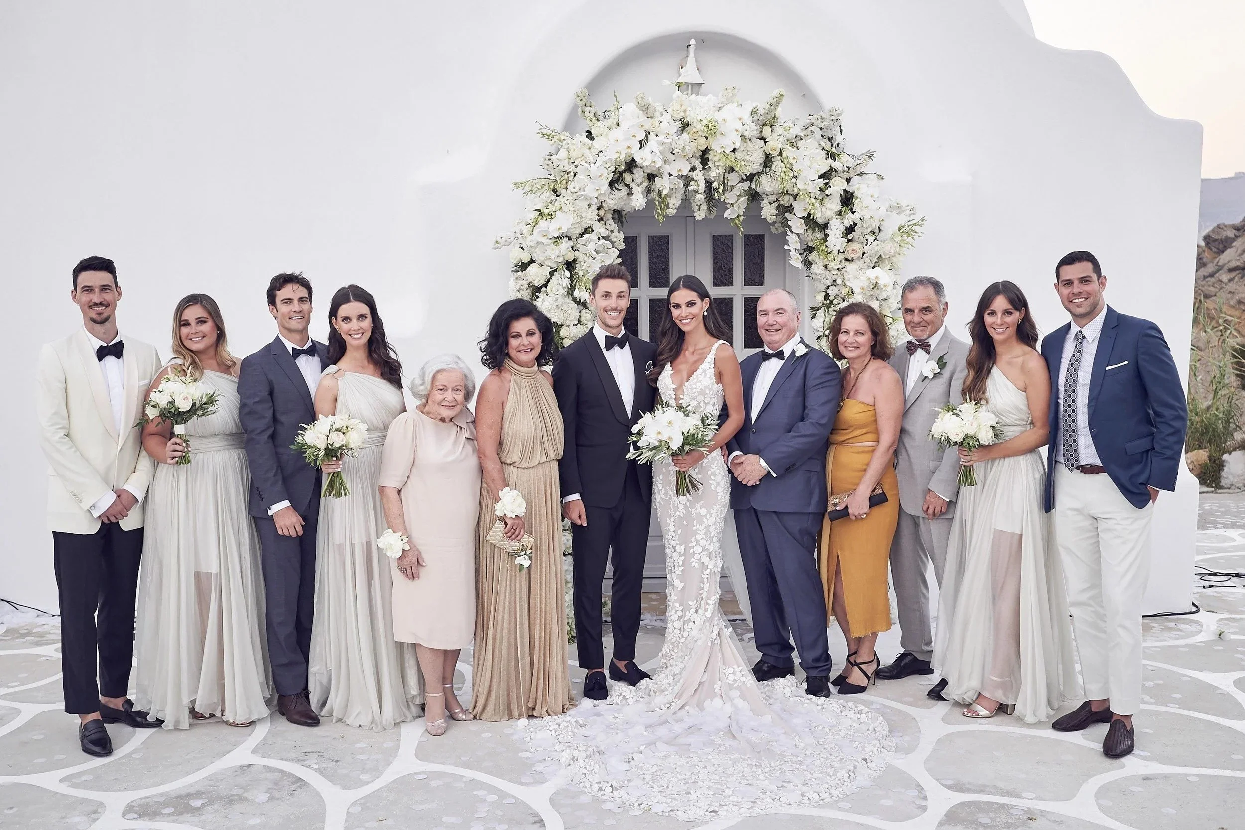 imgi_166_132_LR_SandM-Mykonos-wedding_lostinlove+131.jpg