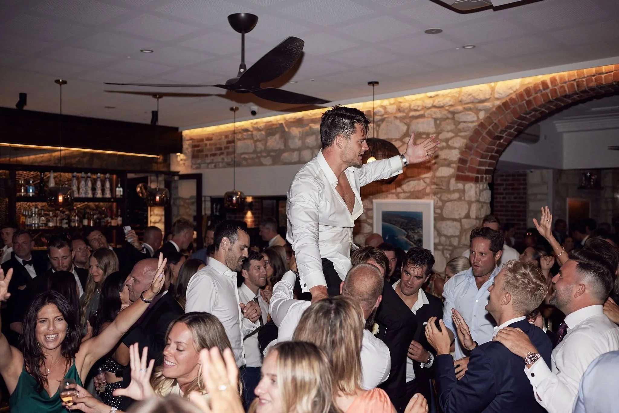 imgi_198_HR_BandM_LostinLove_HotelSorrento_wedding2080.jpg