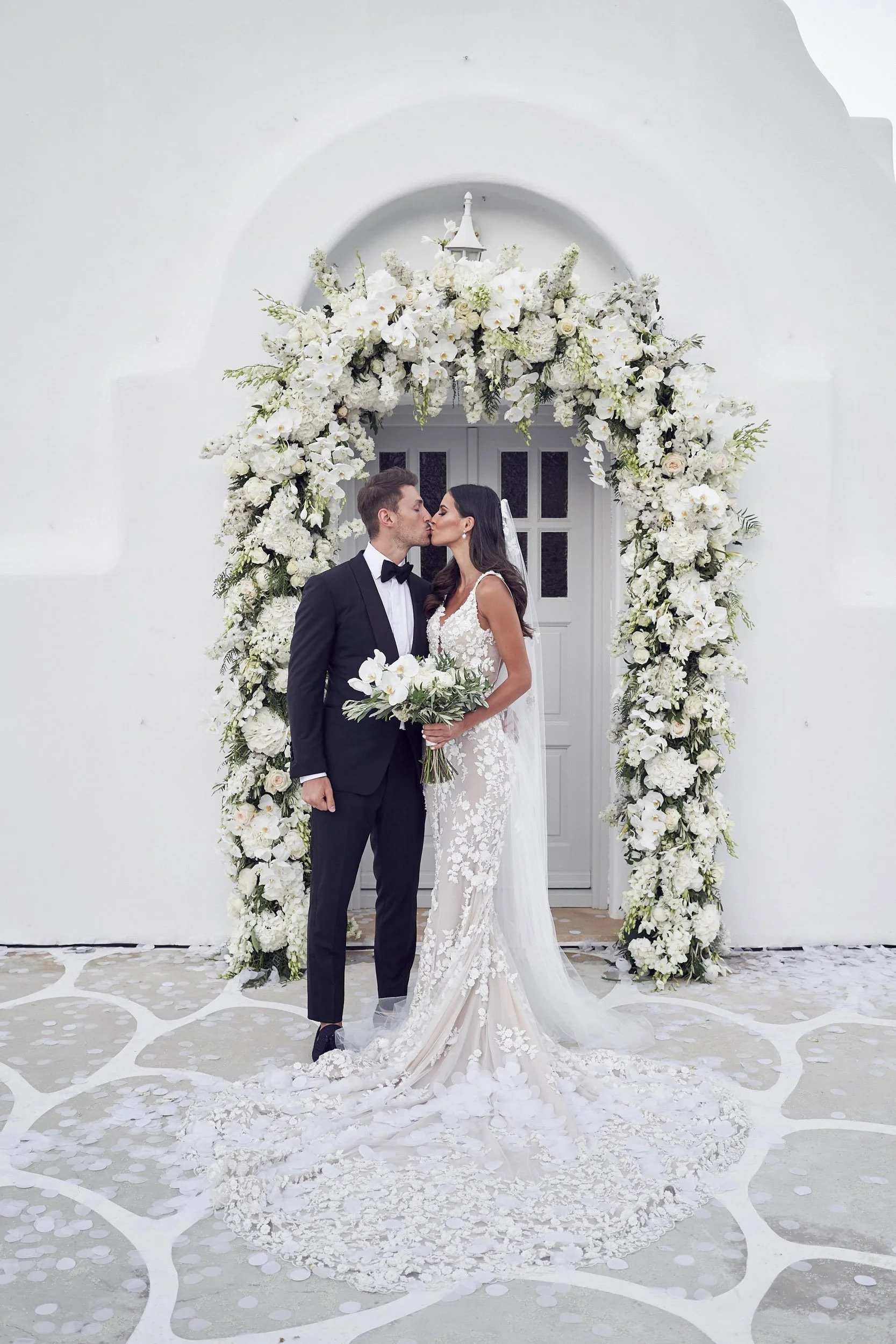 imgi_160_126_LR_SandM-Mykonos-wedding_lostinlove+128.jpg