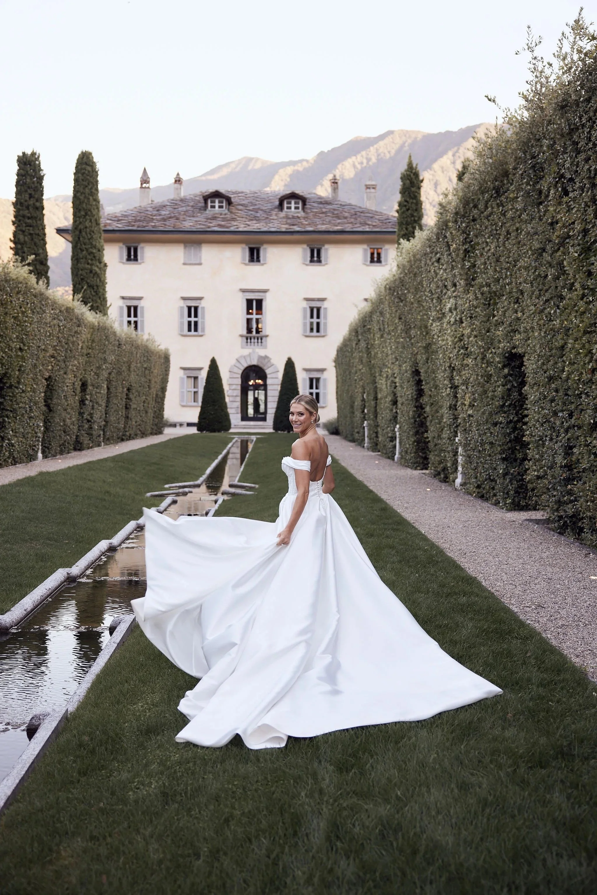 imgi_149_HR_MandB_LostinLove_wedding797.jpg