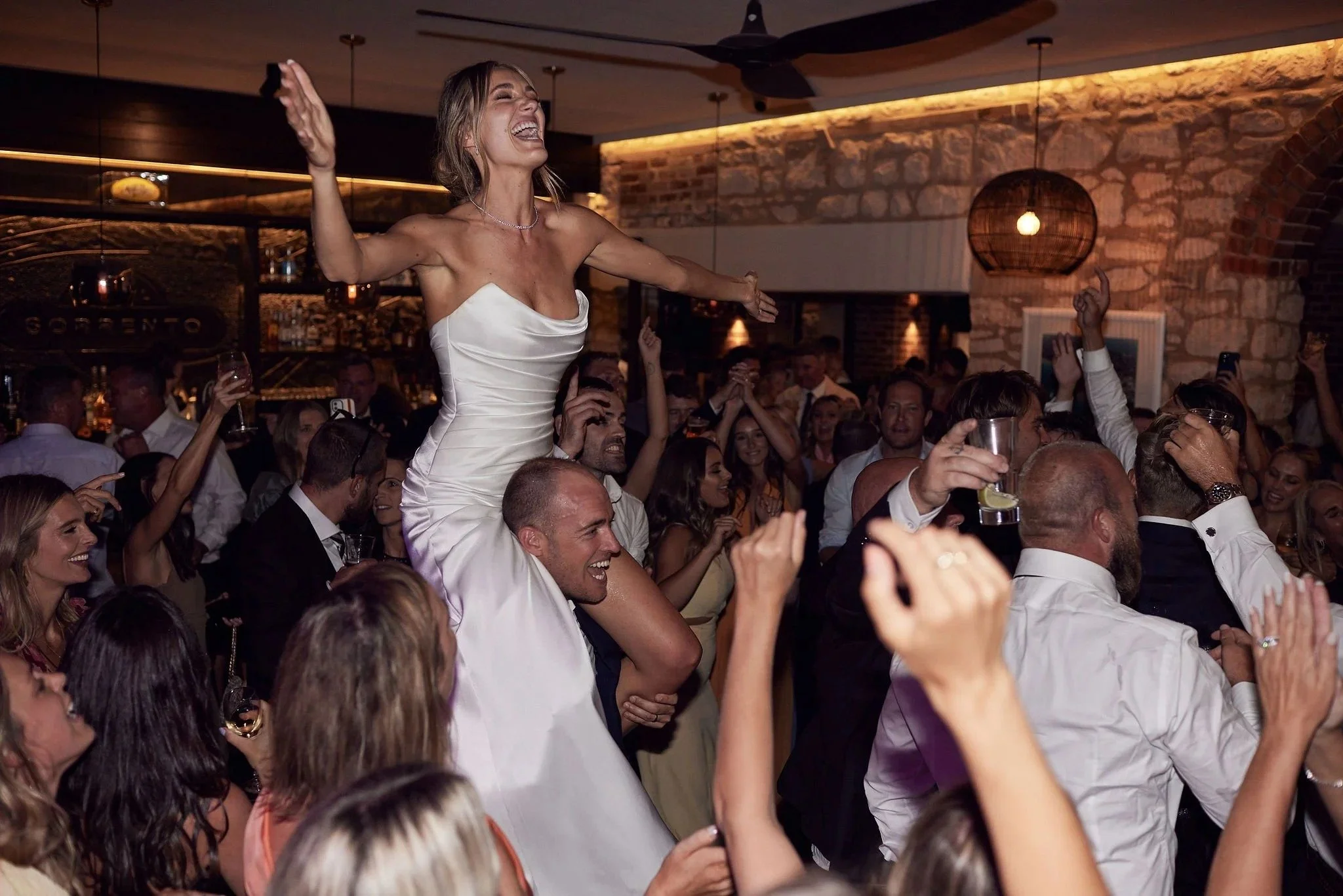 imgi_200_HR_BandM_LostinLove_HotelSorrento_wedding2082.jpg